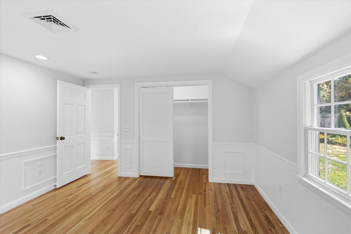 11 KIT CARSON Way