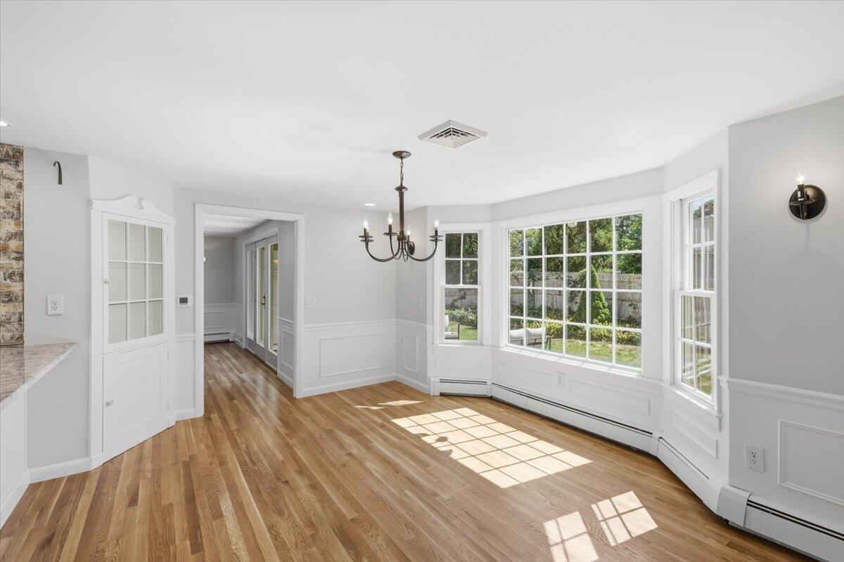 11 KIT CARSON Way