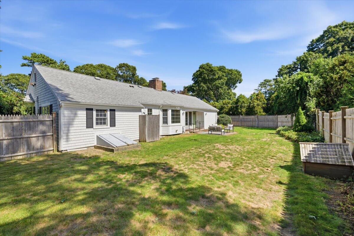 11 KIT CARSON Way