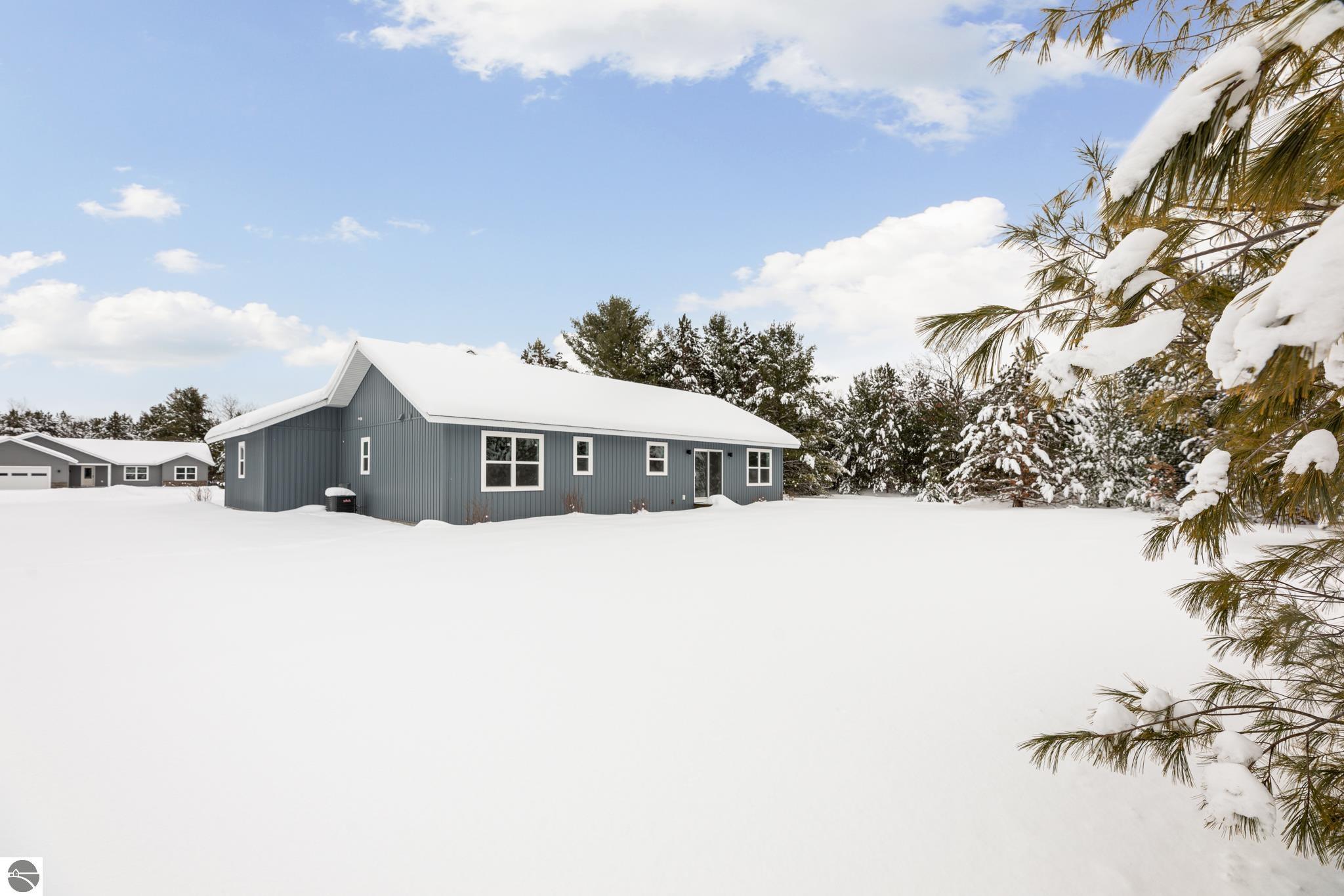1858 Old Cabin Drive