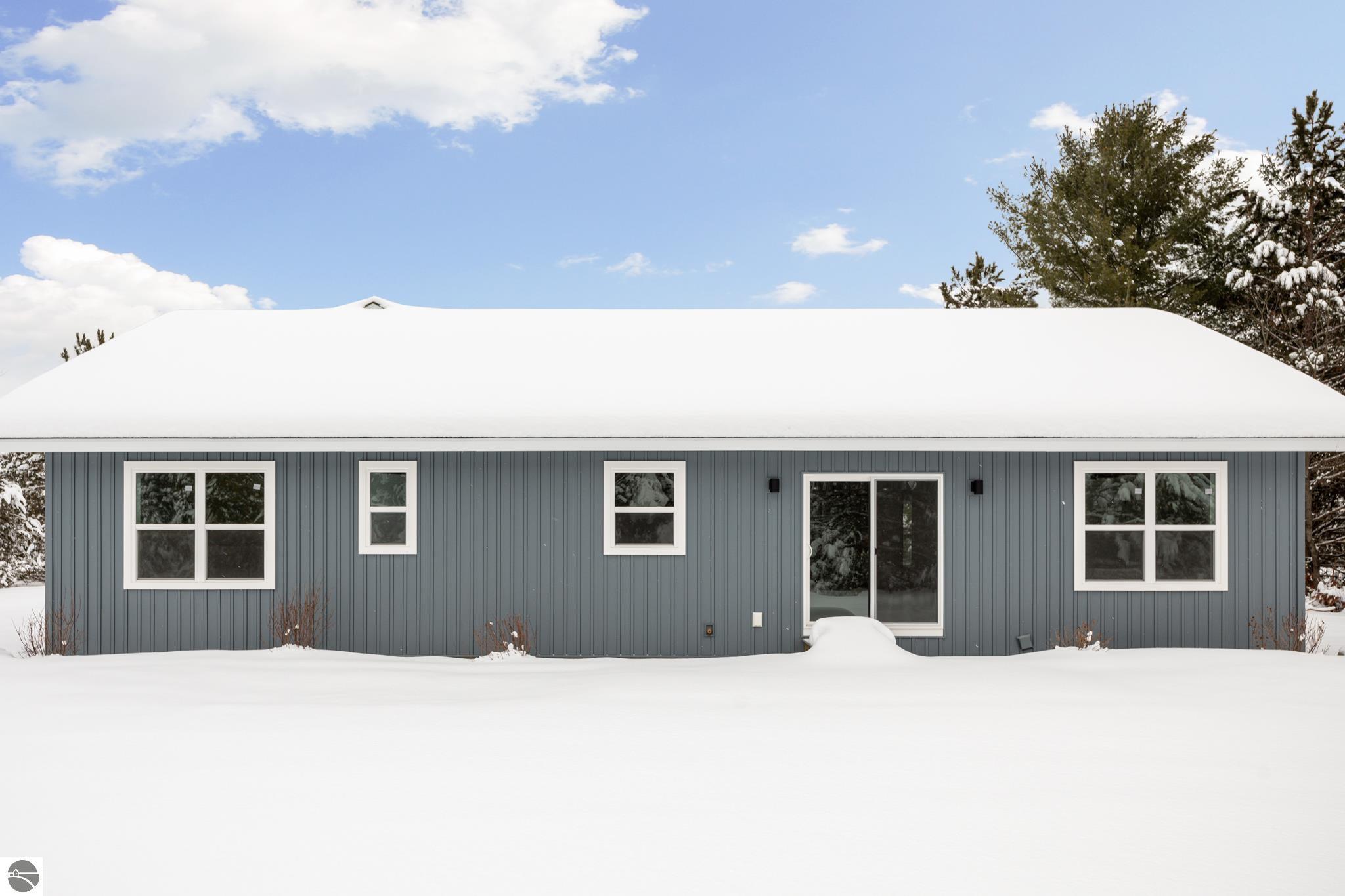 1858 Old Cabin Drive
