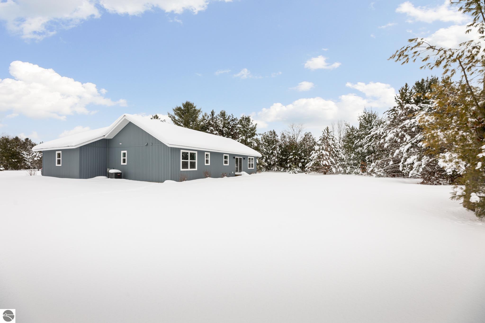 1858 Old Cabin Drive