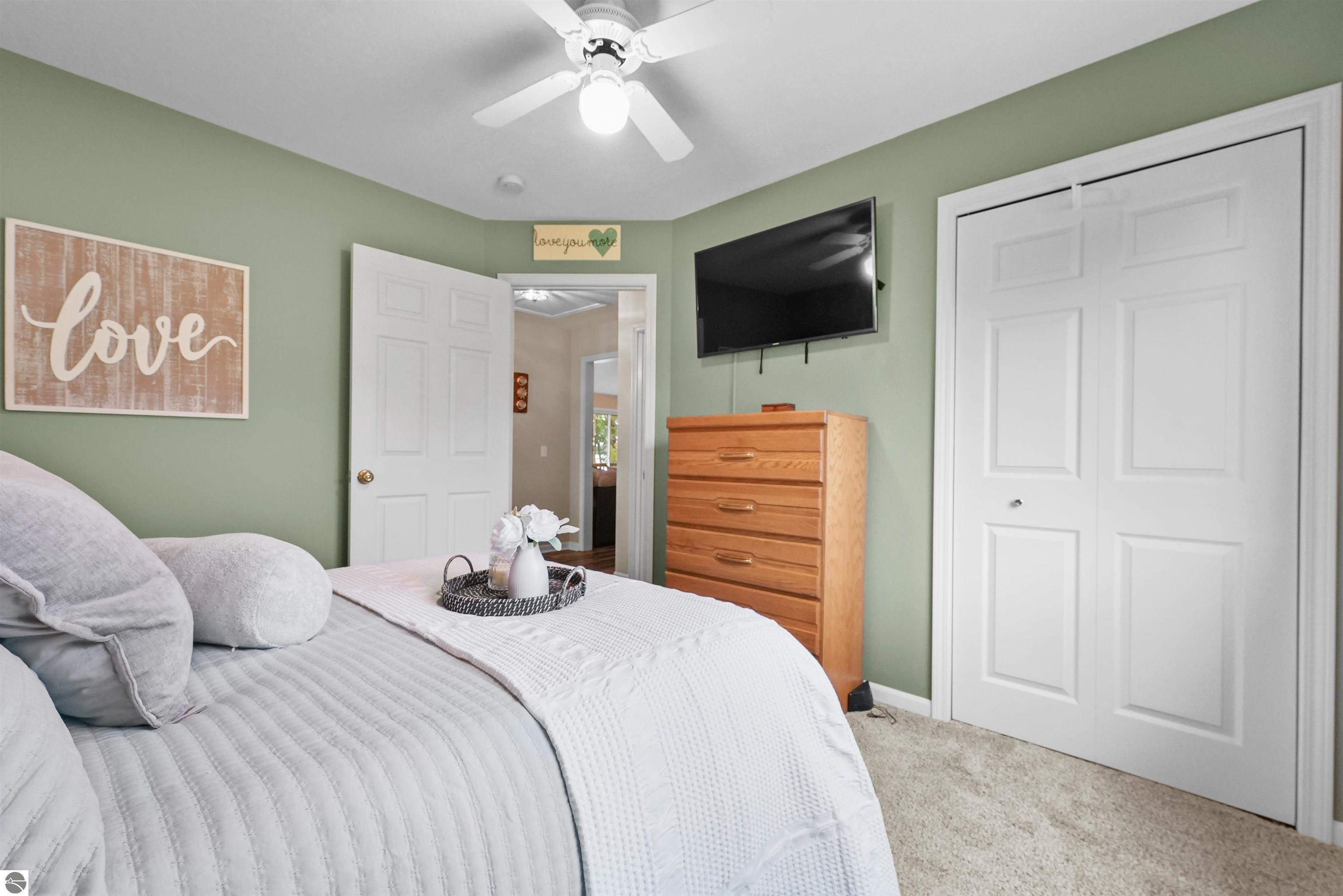 11246 Kings Point