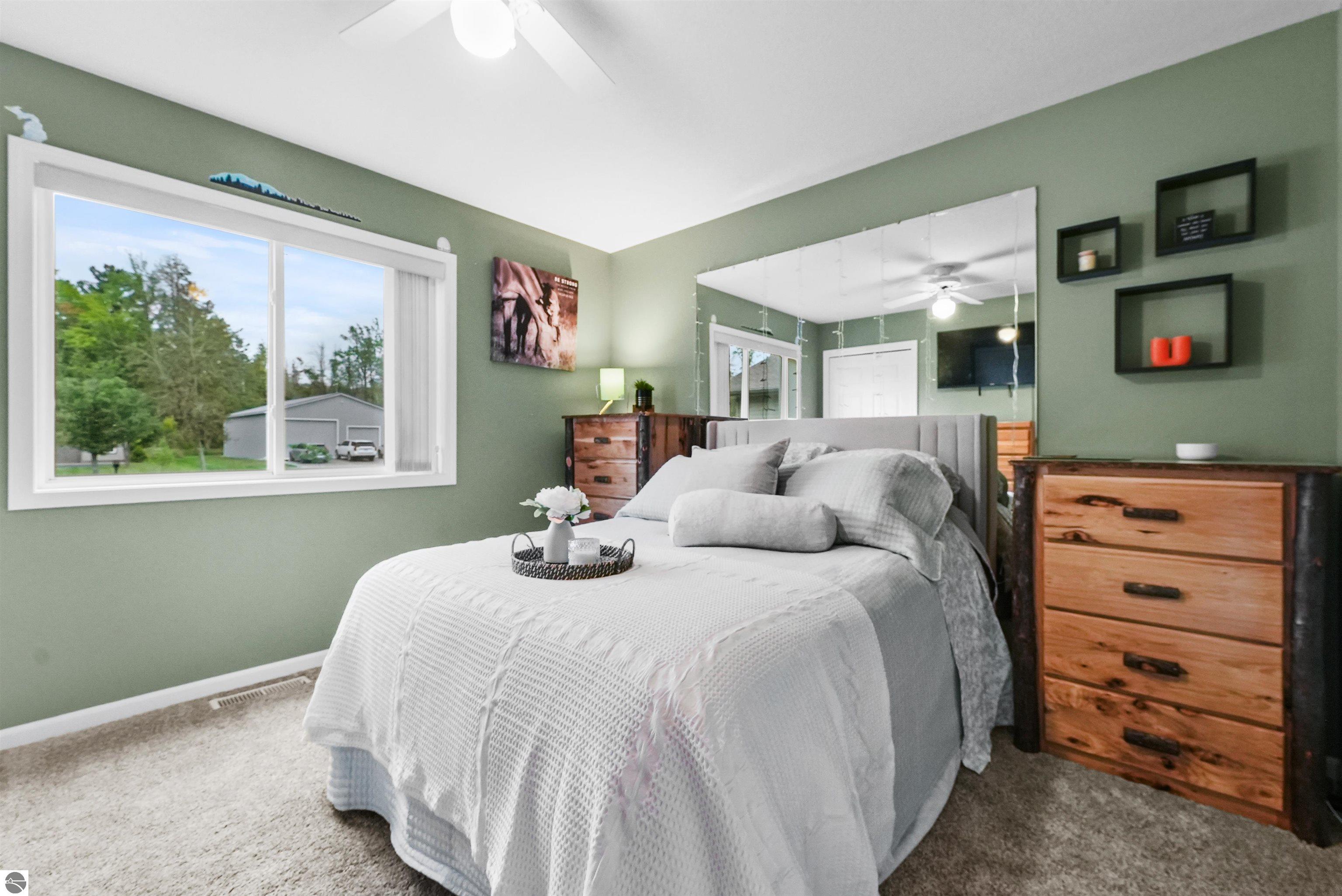 11246 Kings Point