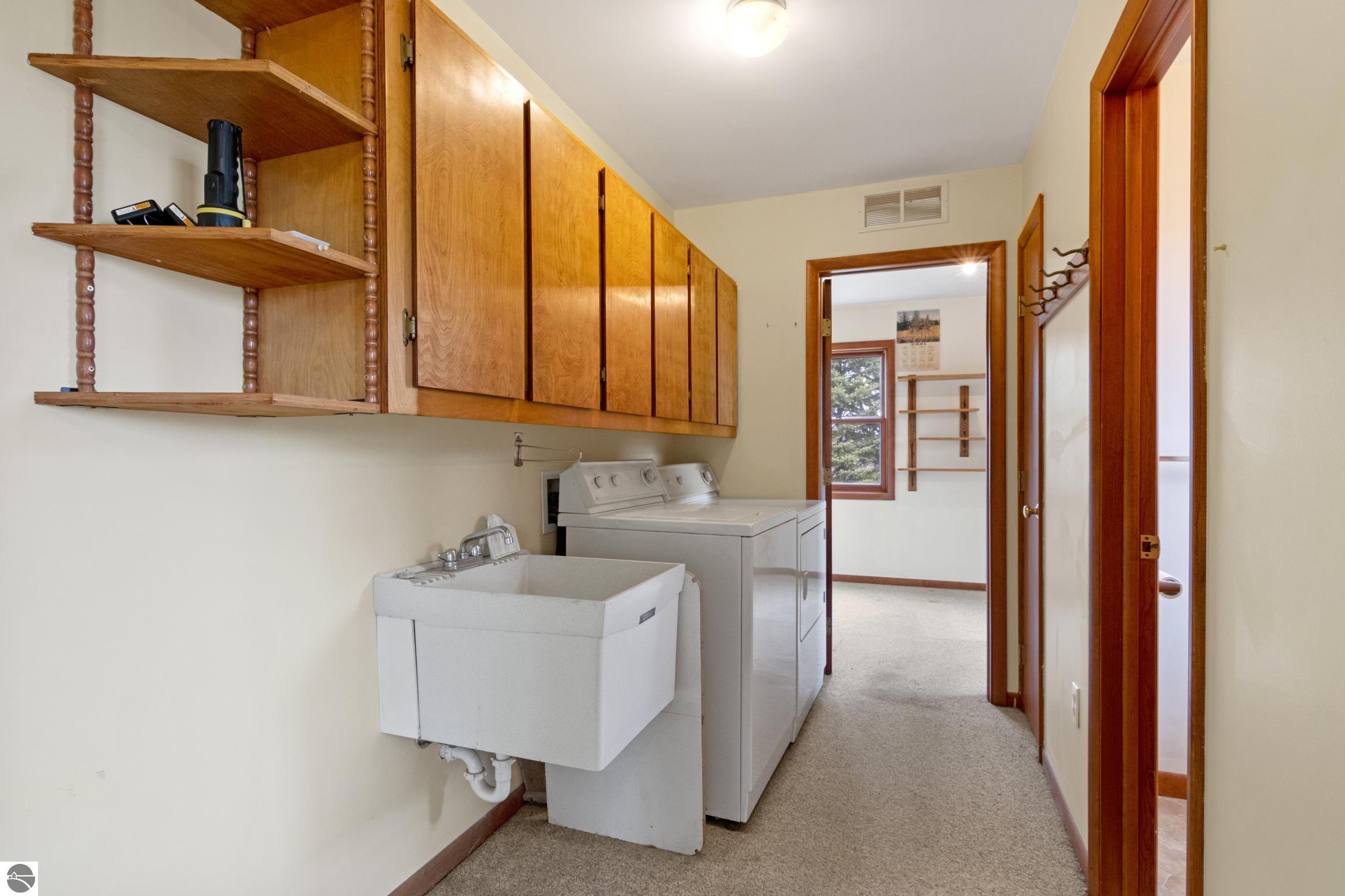 1501 S Ruby Lane