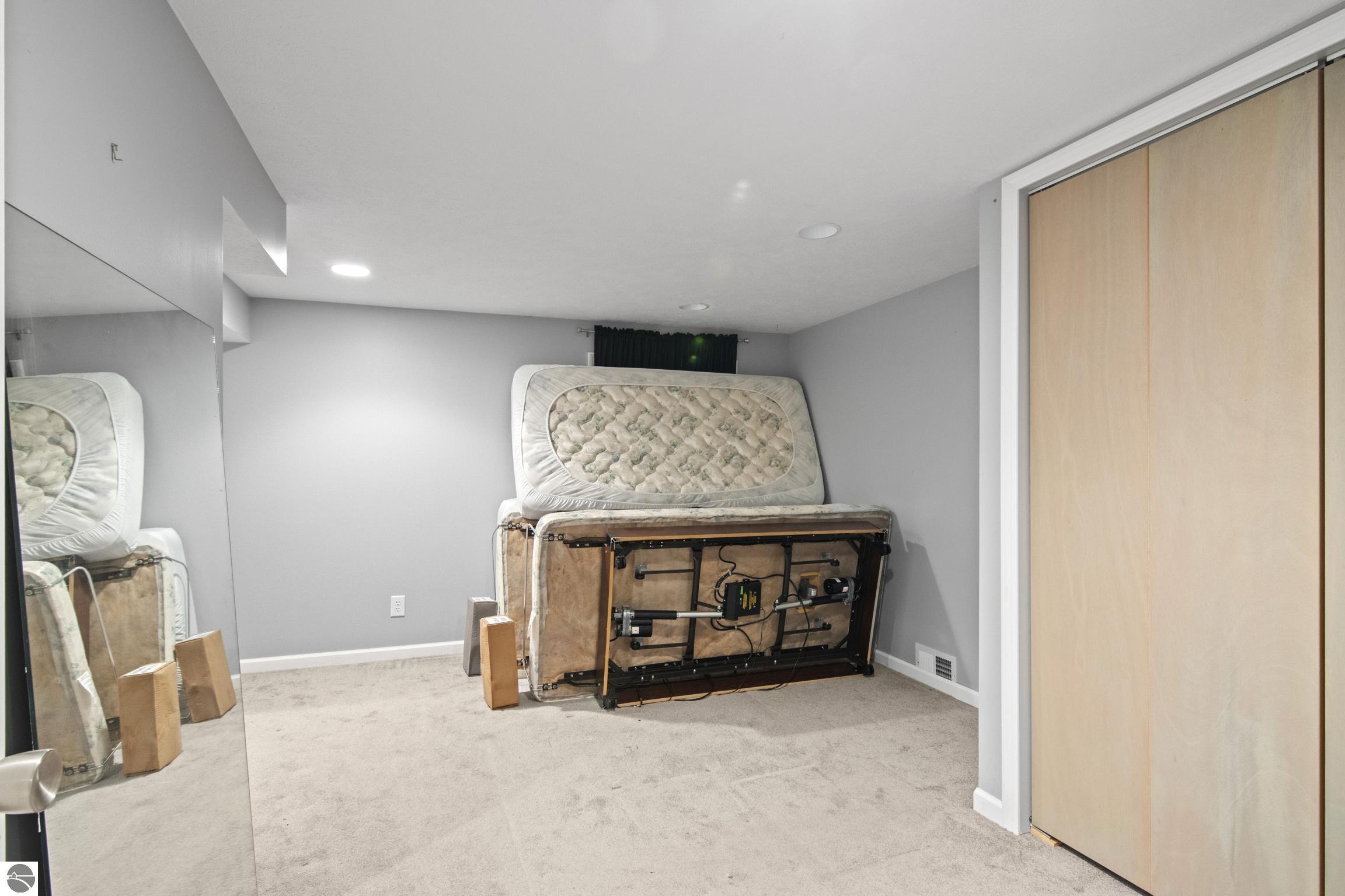 8695 S Maple City Road