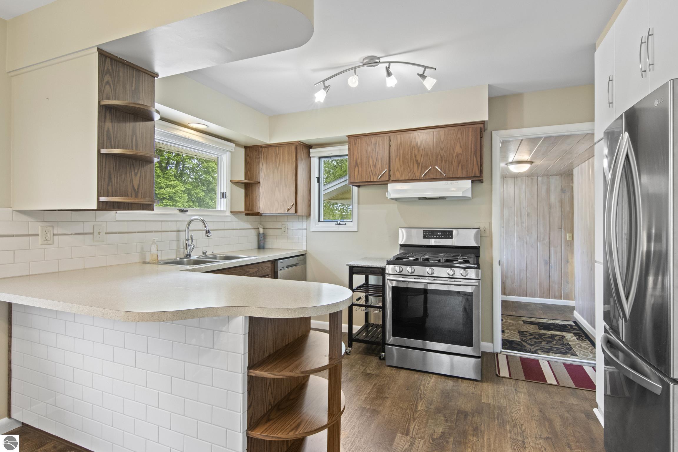 8695 S Maple City Road