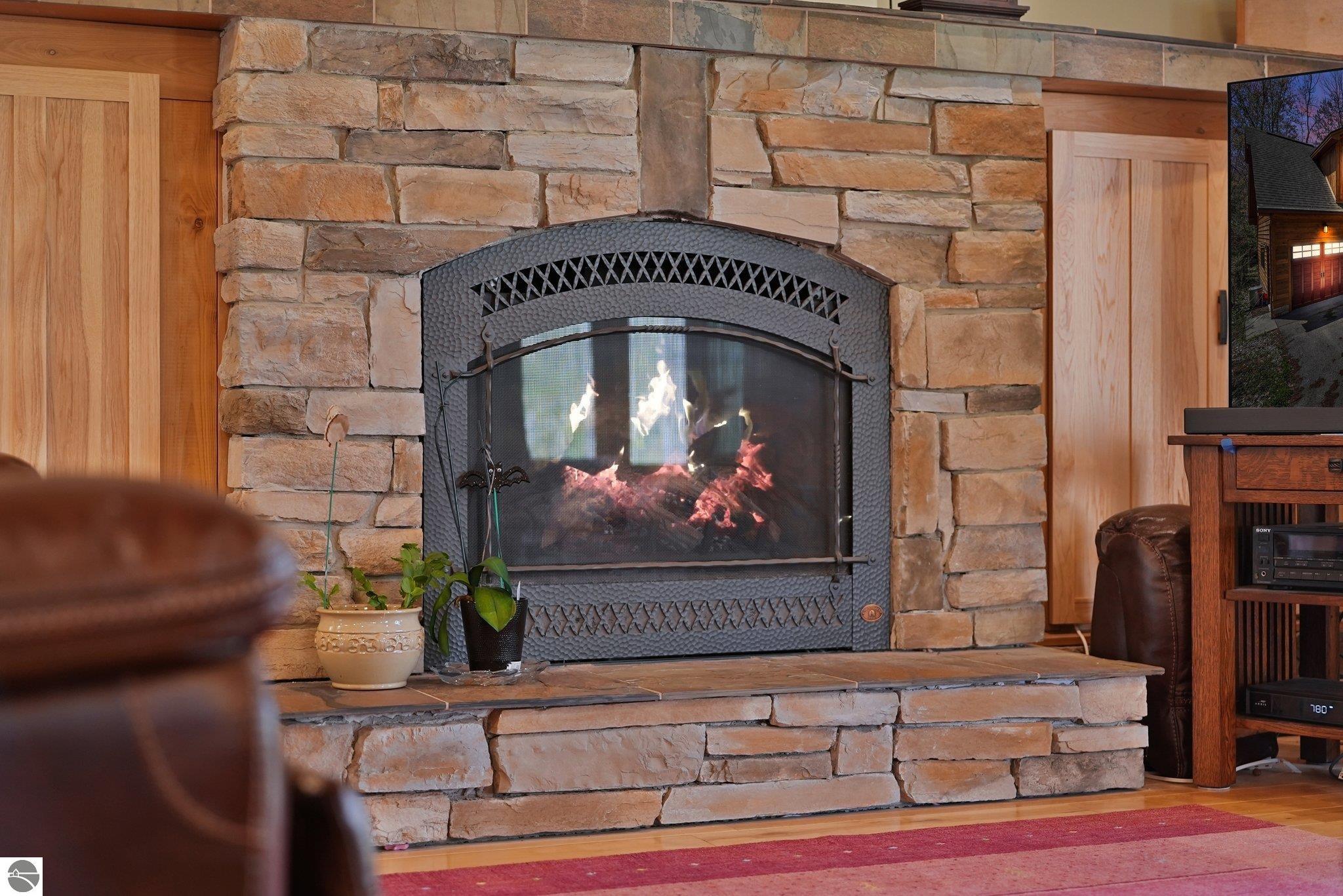 3958 Northshore Trail