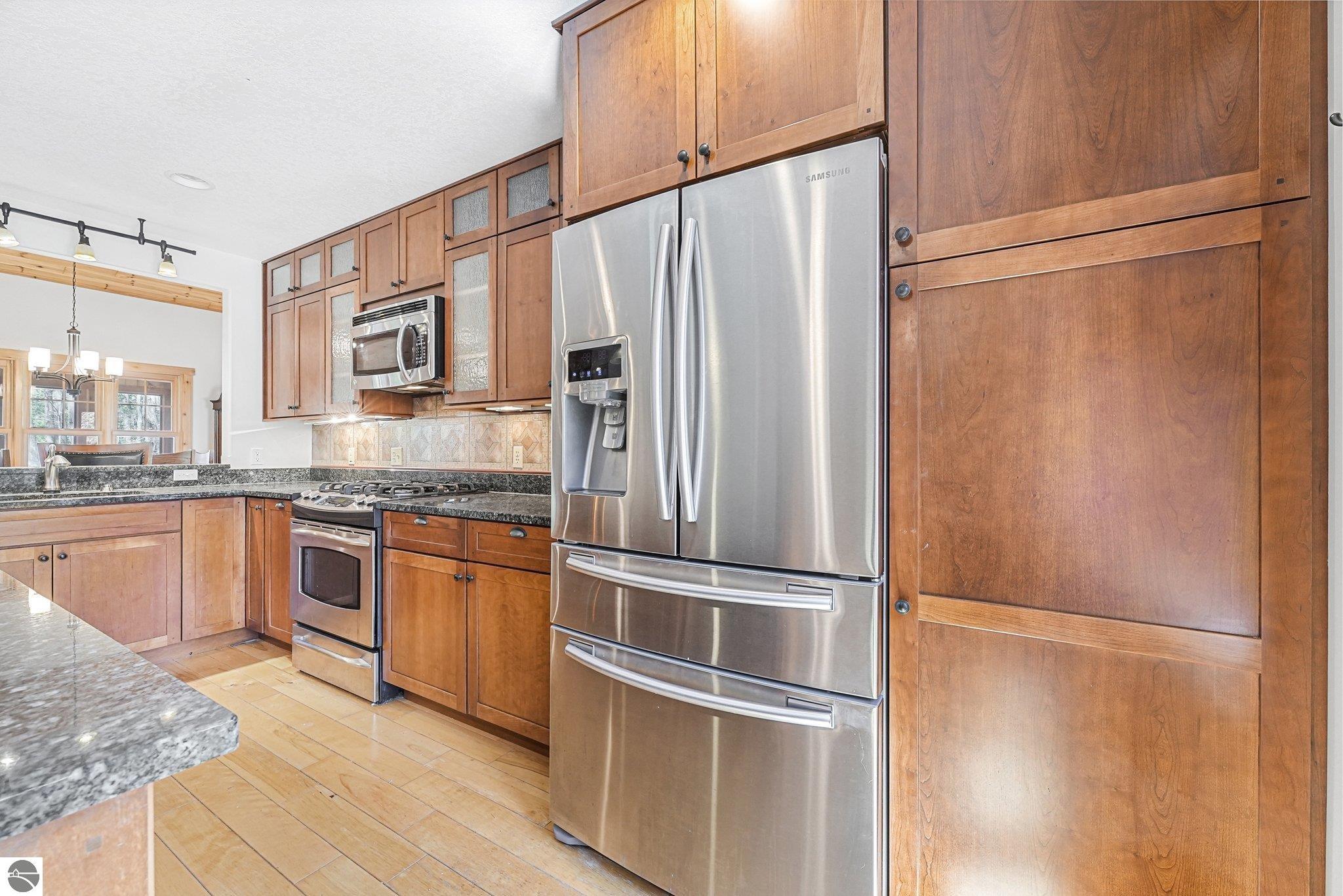 3958 Northshore Trail