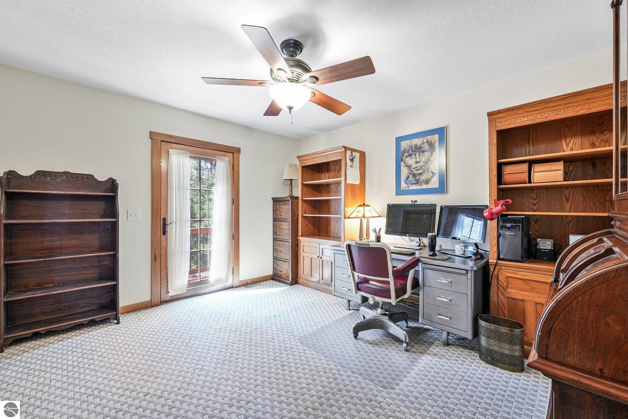 3958 Northshore Trail