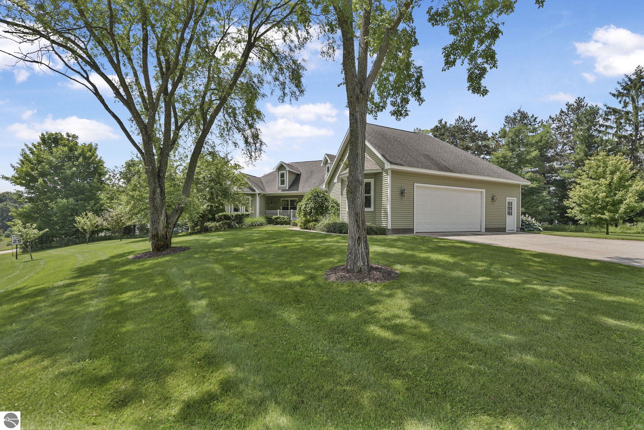 64 Cinnamon Lane