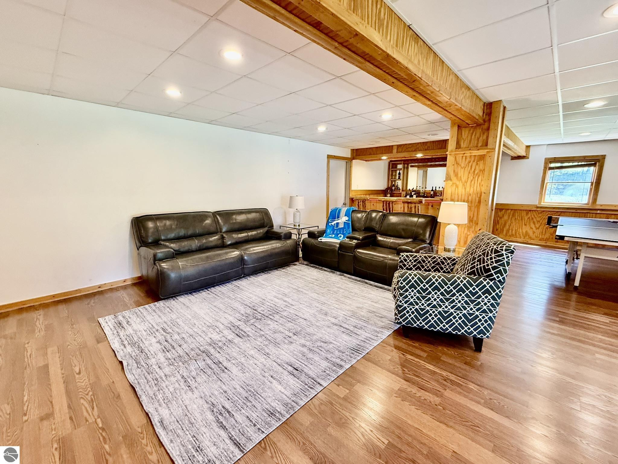 5867 Mabel Road