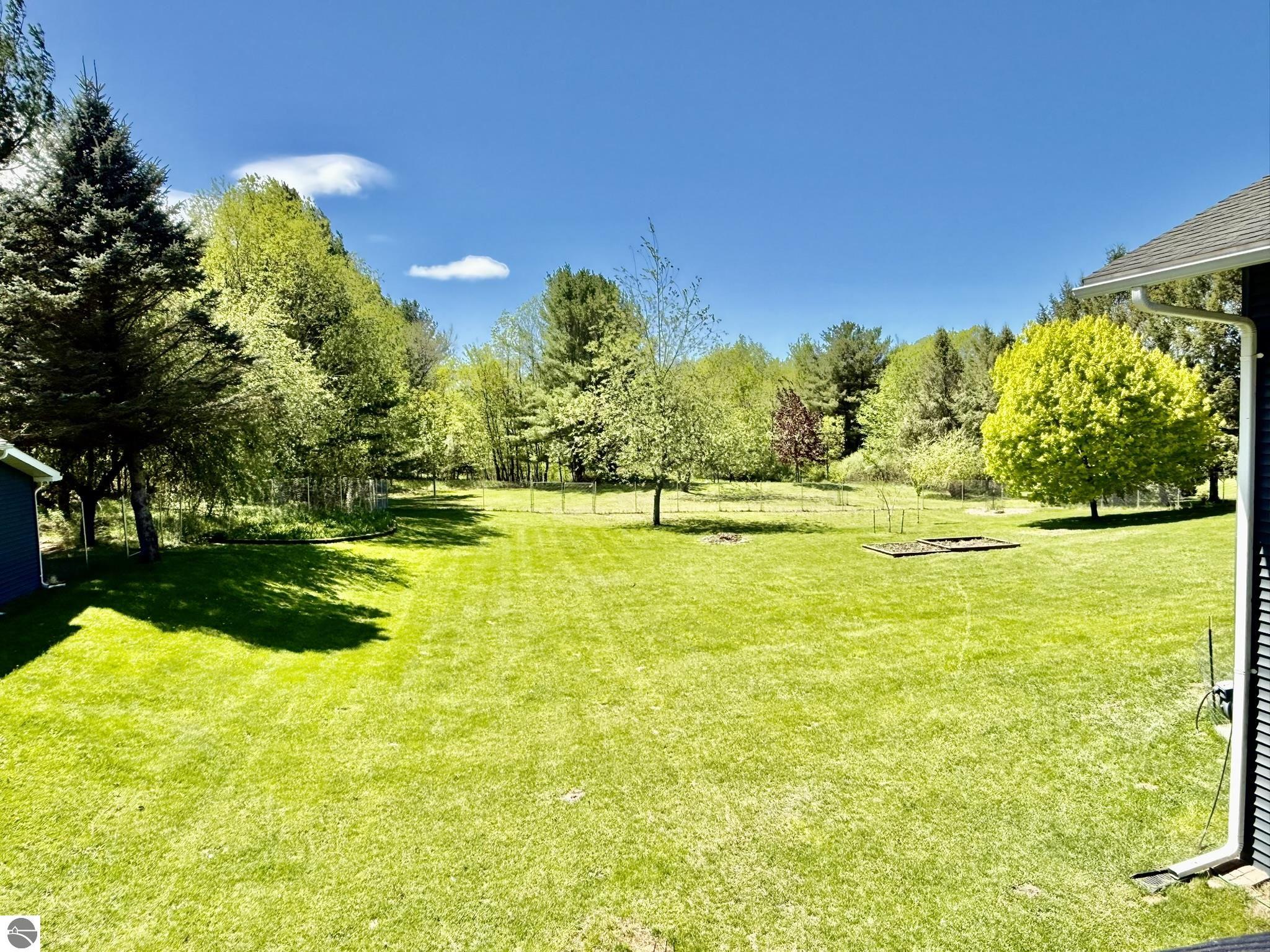 5867 Mabel Road
