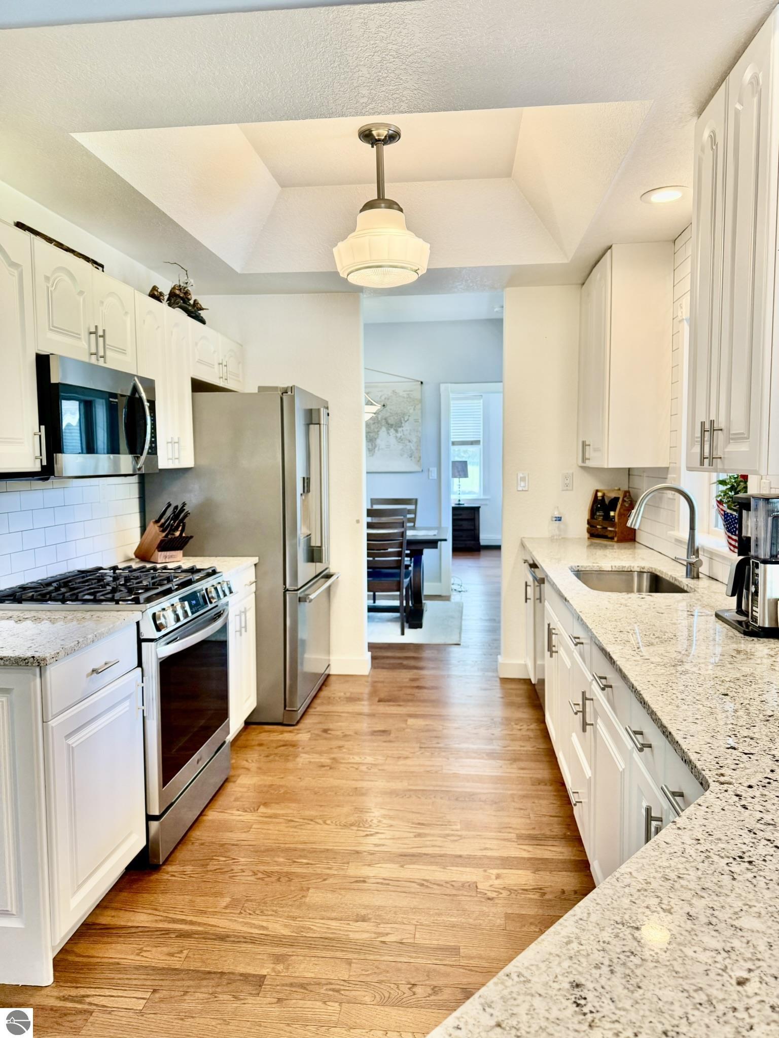 5867 Mabel Road
