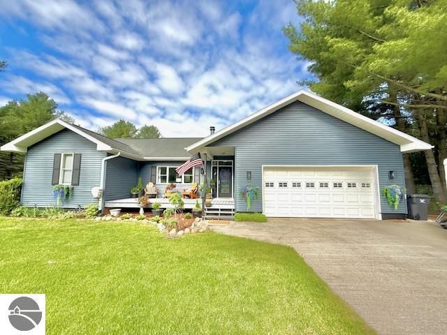 5867 Mabel Road