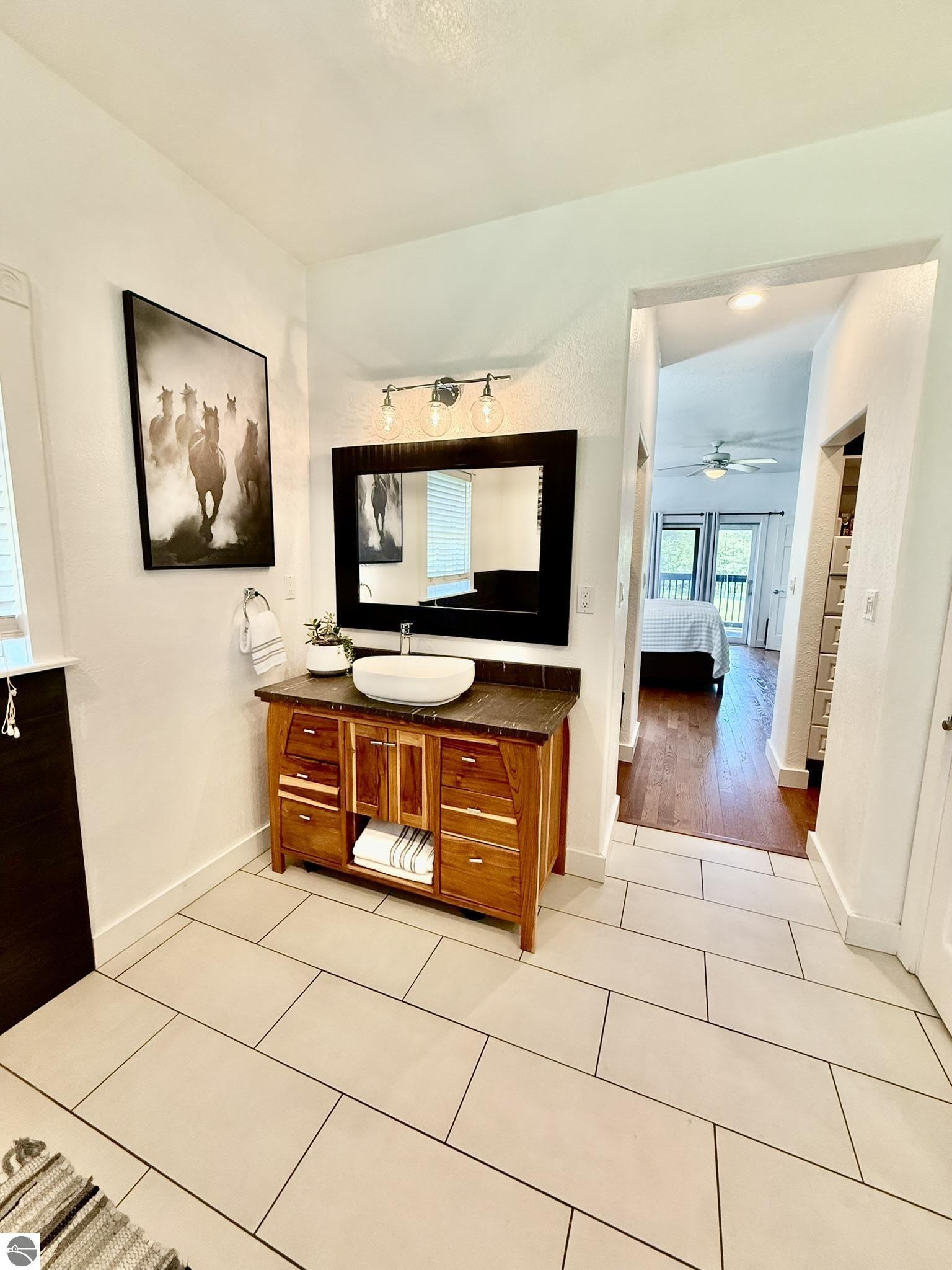 5867 Mabel Road