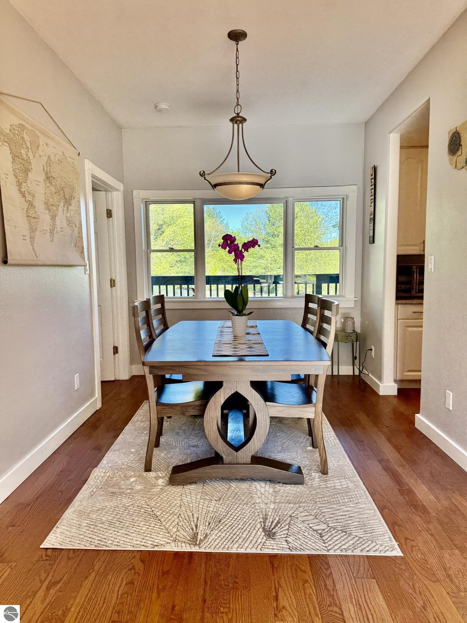 5867 Mabel Road