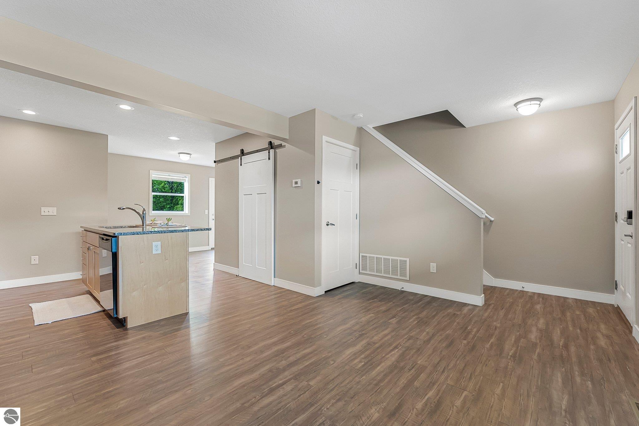 4068 Haverhill Court # 7