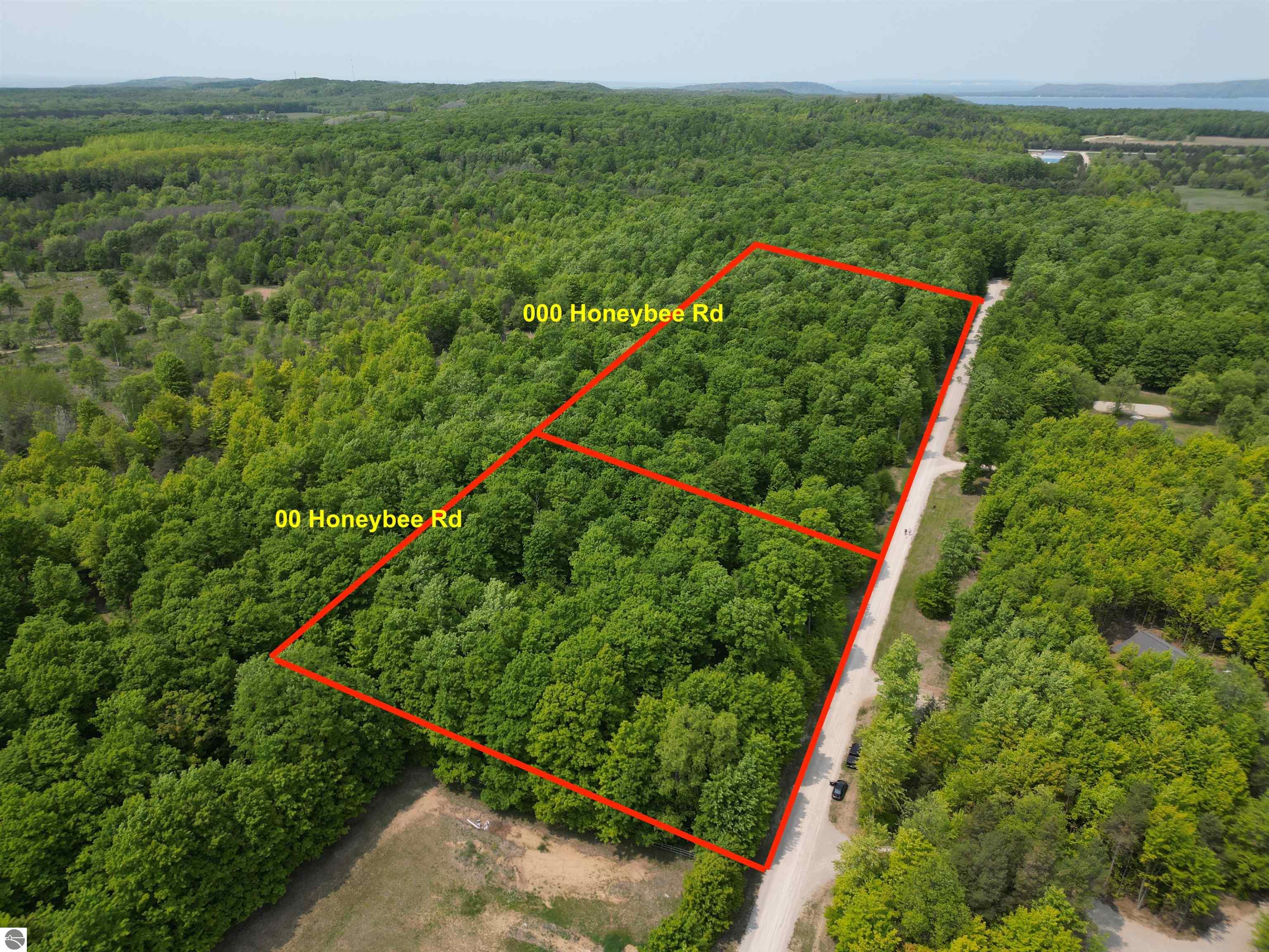 000 Honeybee Road