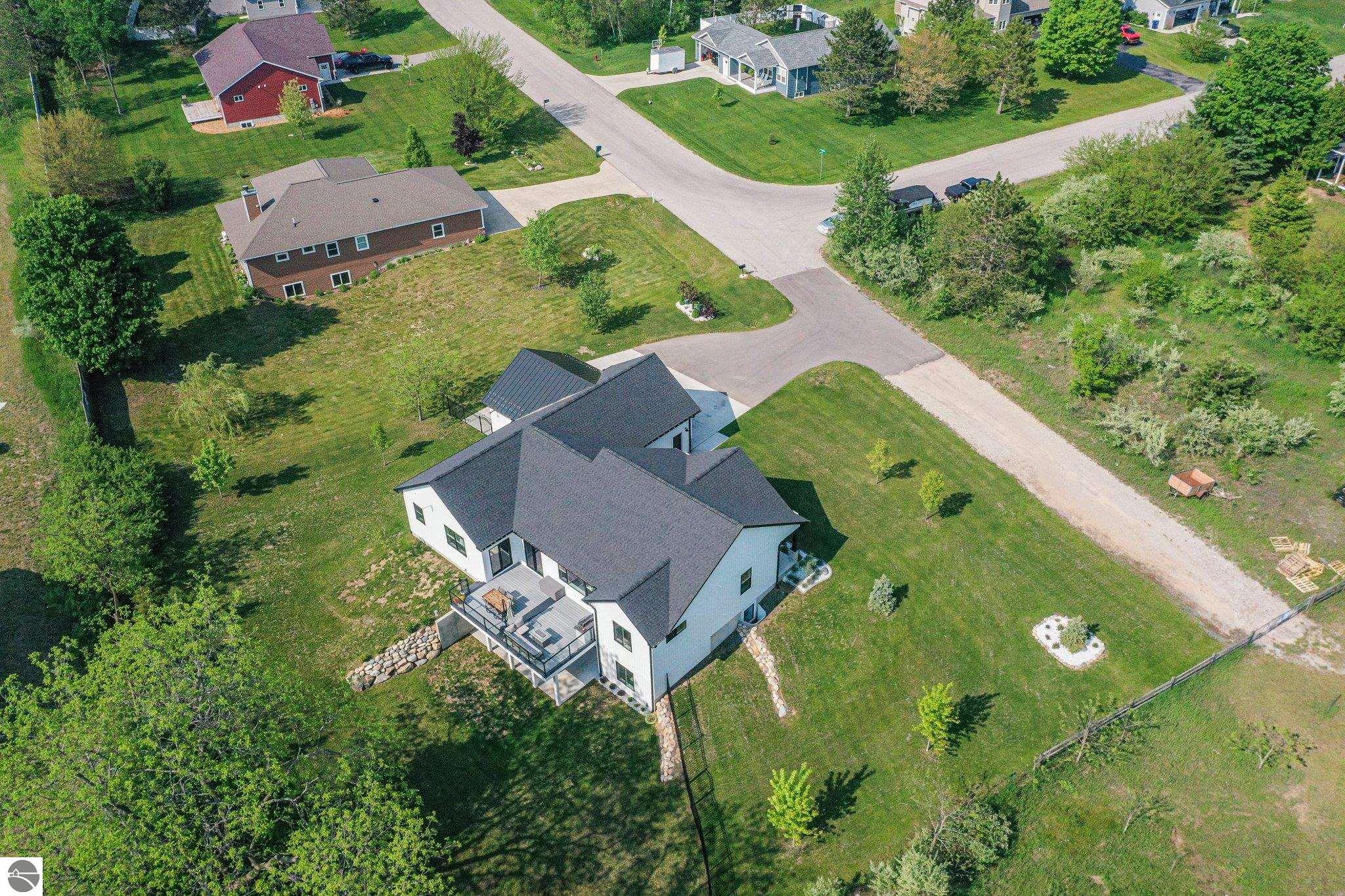 3685 Falconhurst Drive