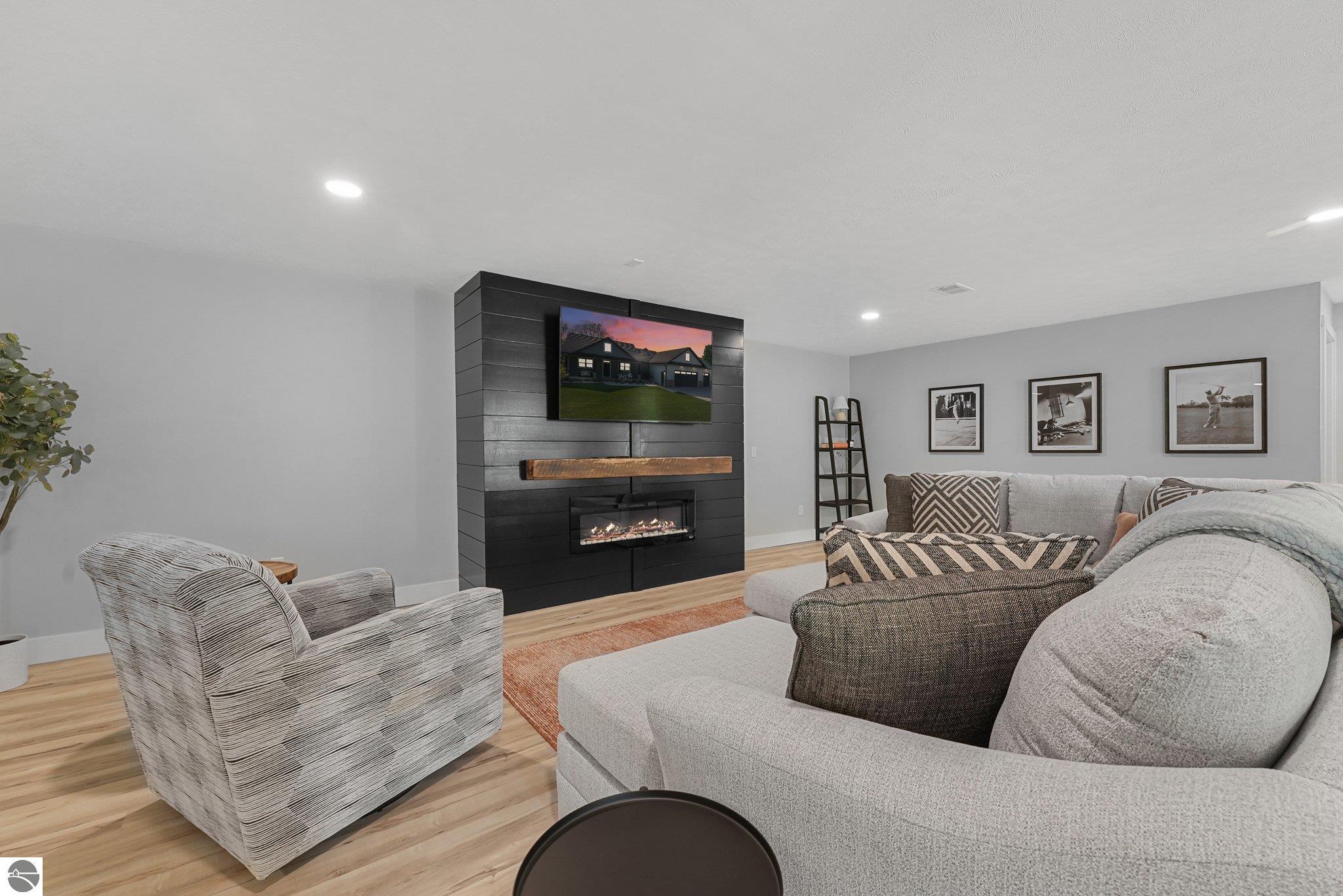 3685 Falconhurst Drive