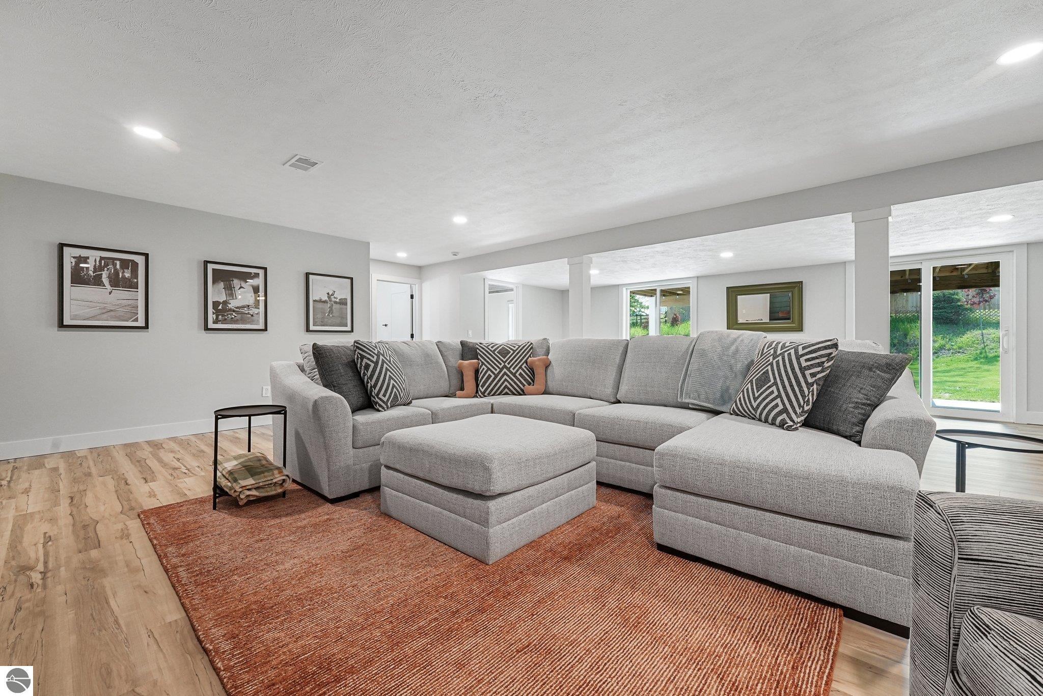 3685 Falconhurst Drive