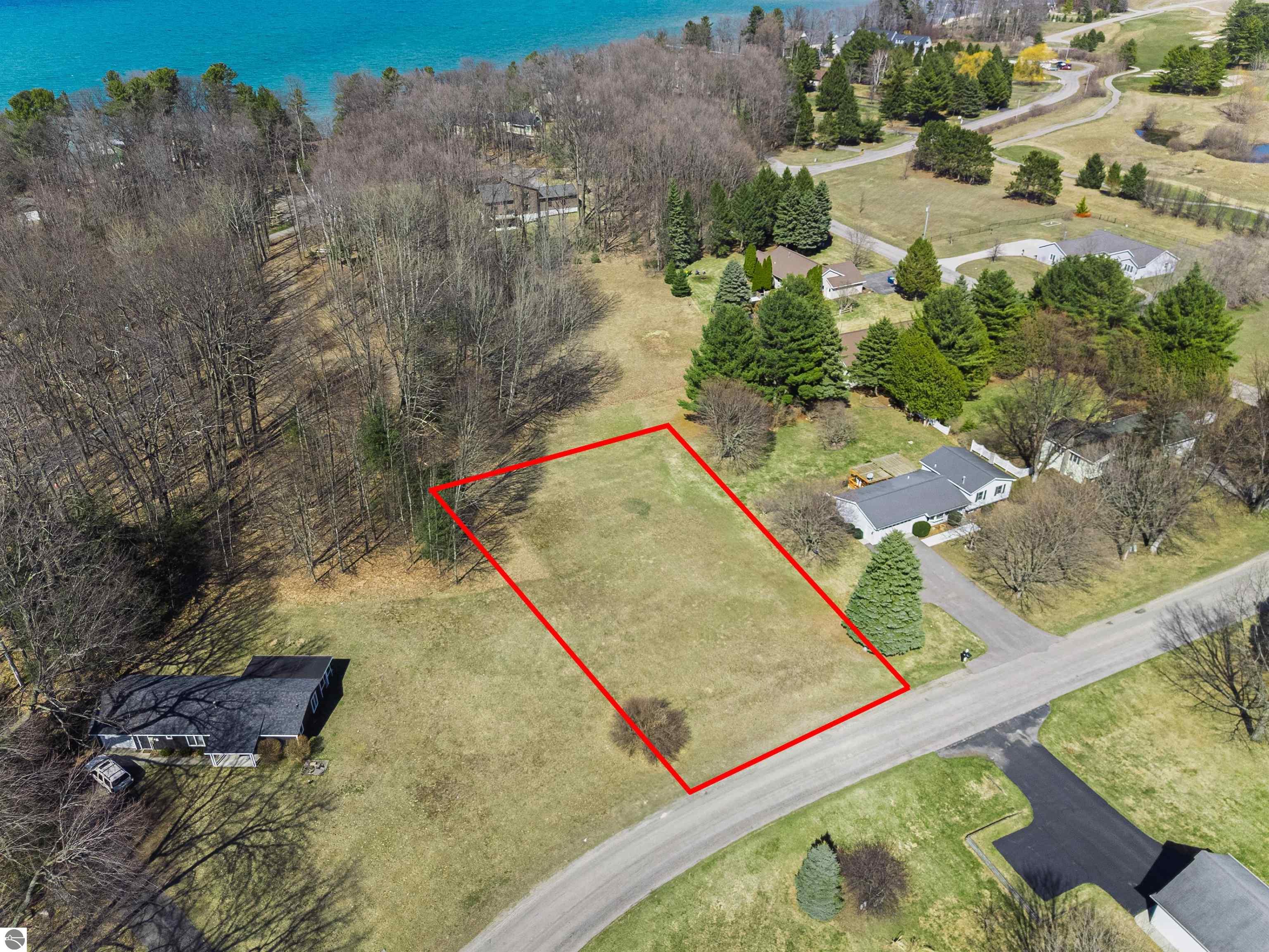 7905 Peaceful Valley Road