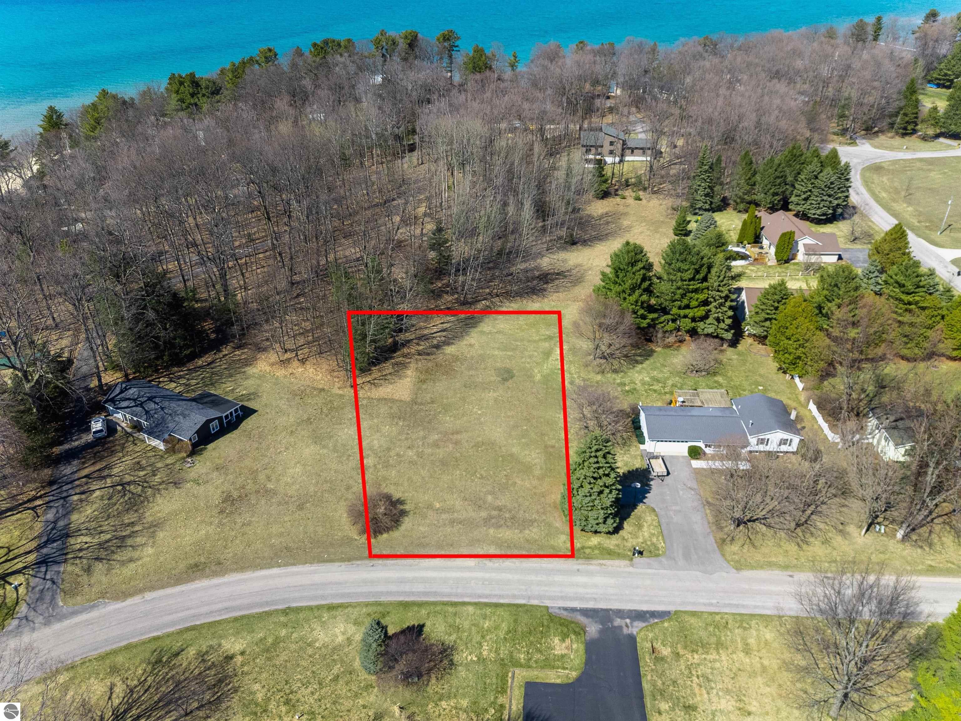 7905 Peaceful Valley Road