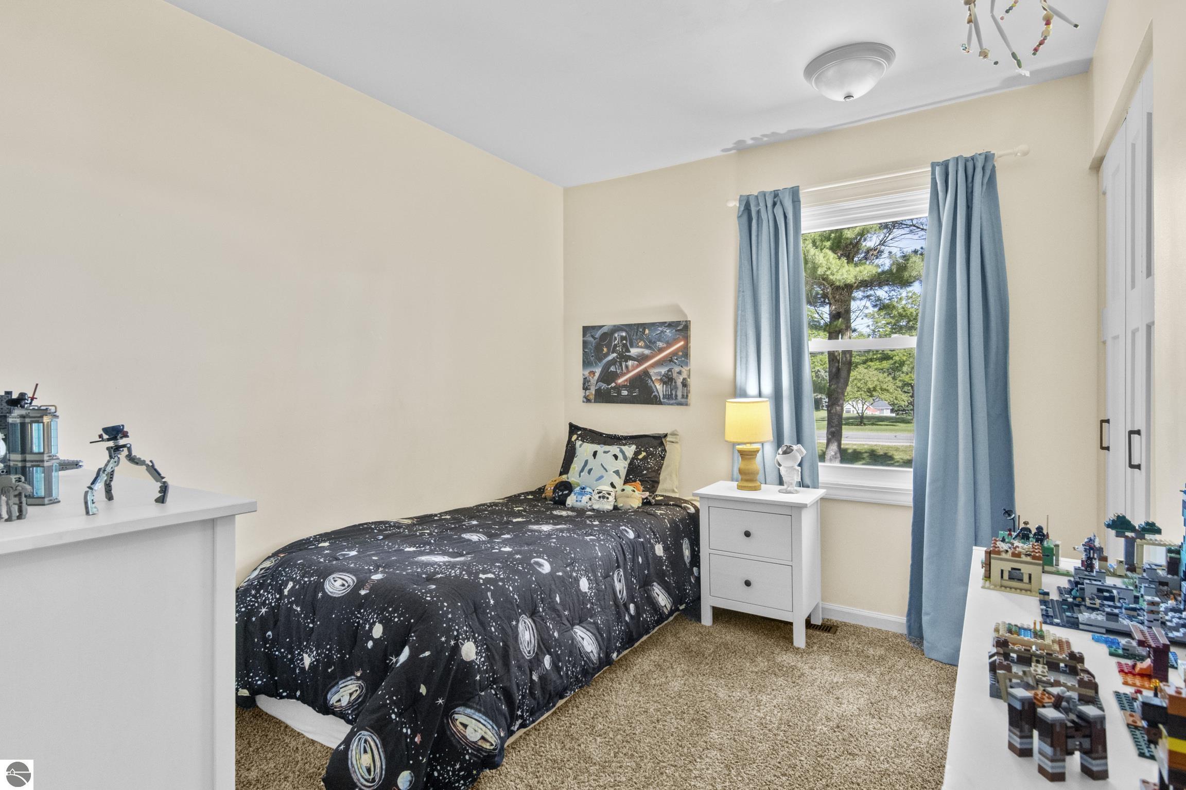 2438 N West Silver Lake Road