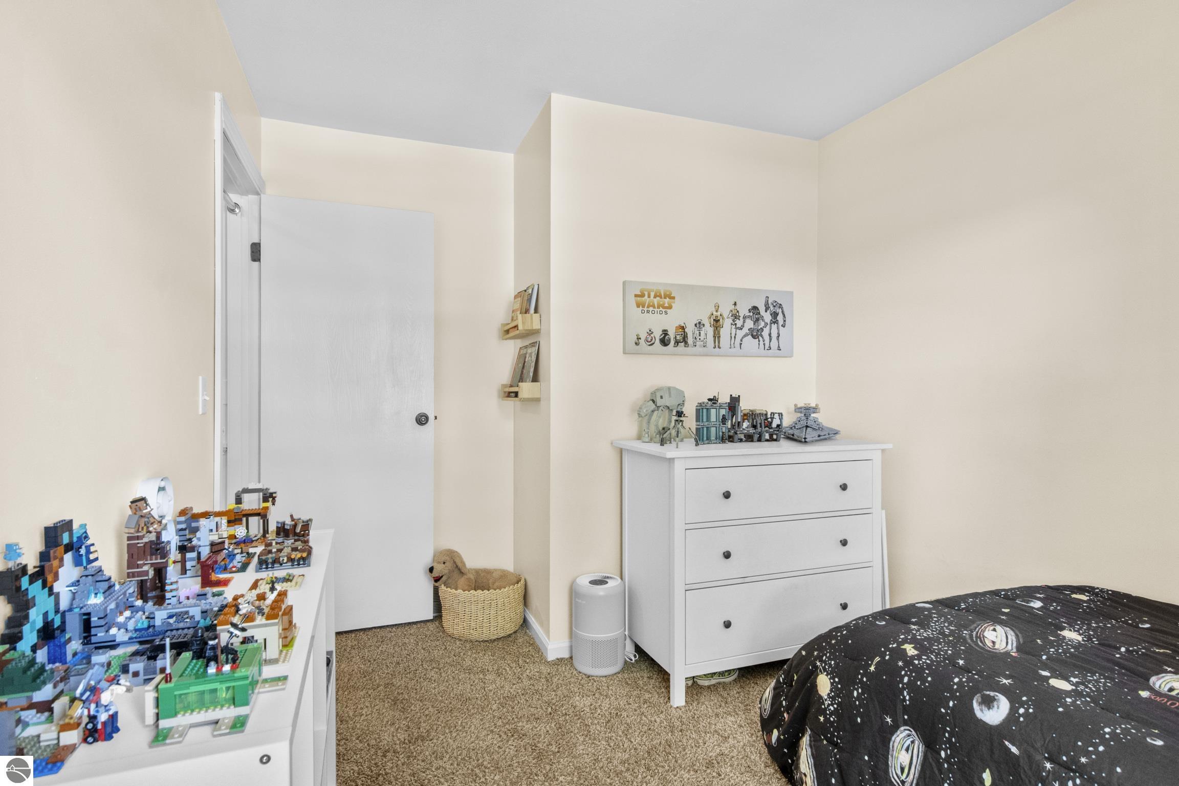 2438 N West Silver Lake Road