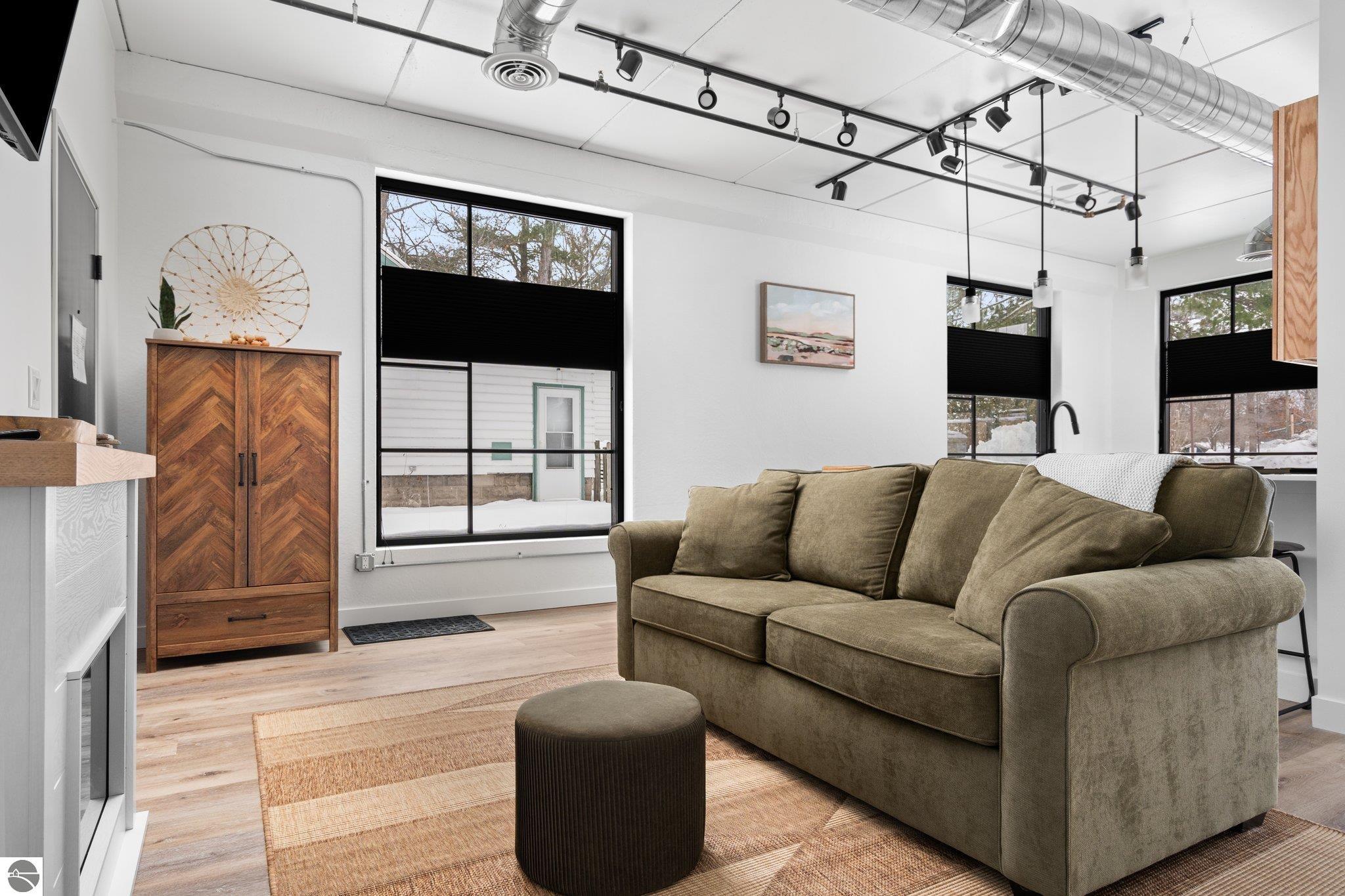 1825 E Eighth # 111