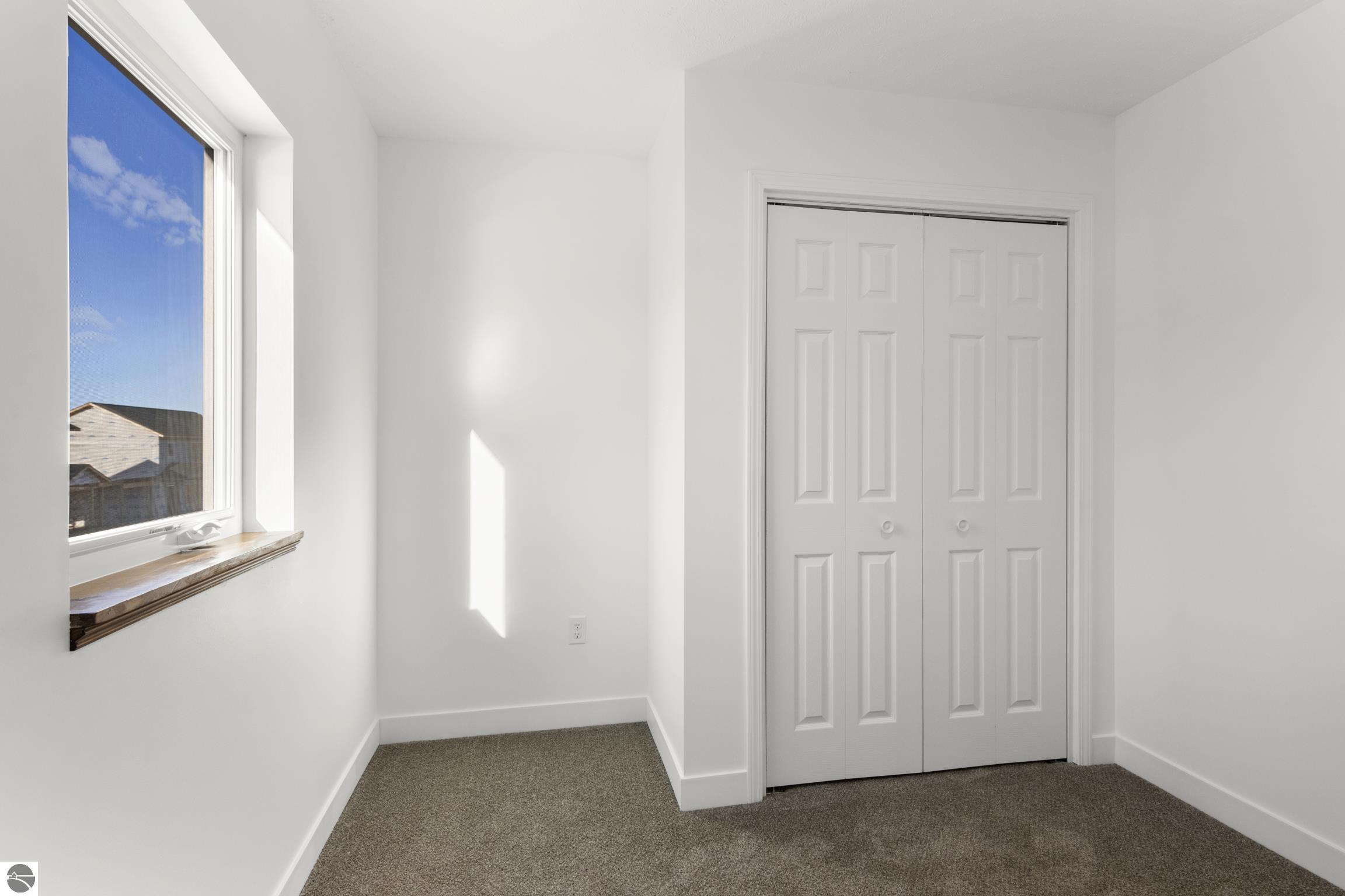 231 Thrive Boulevard # 26