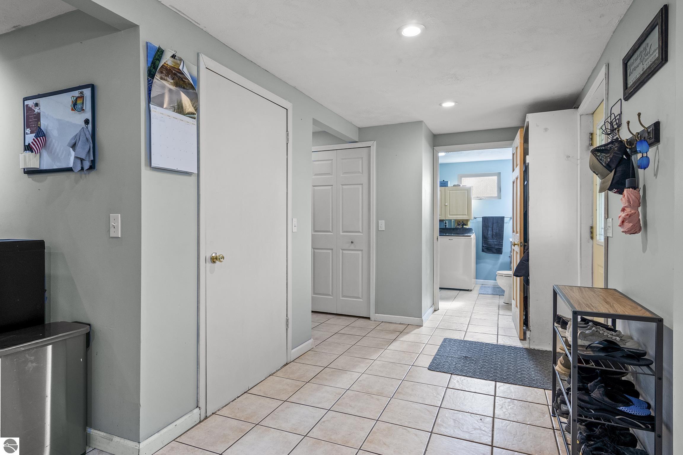 5051 W County Line Road