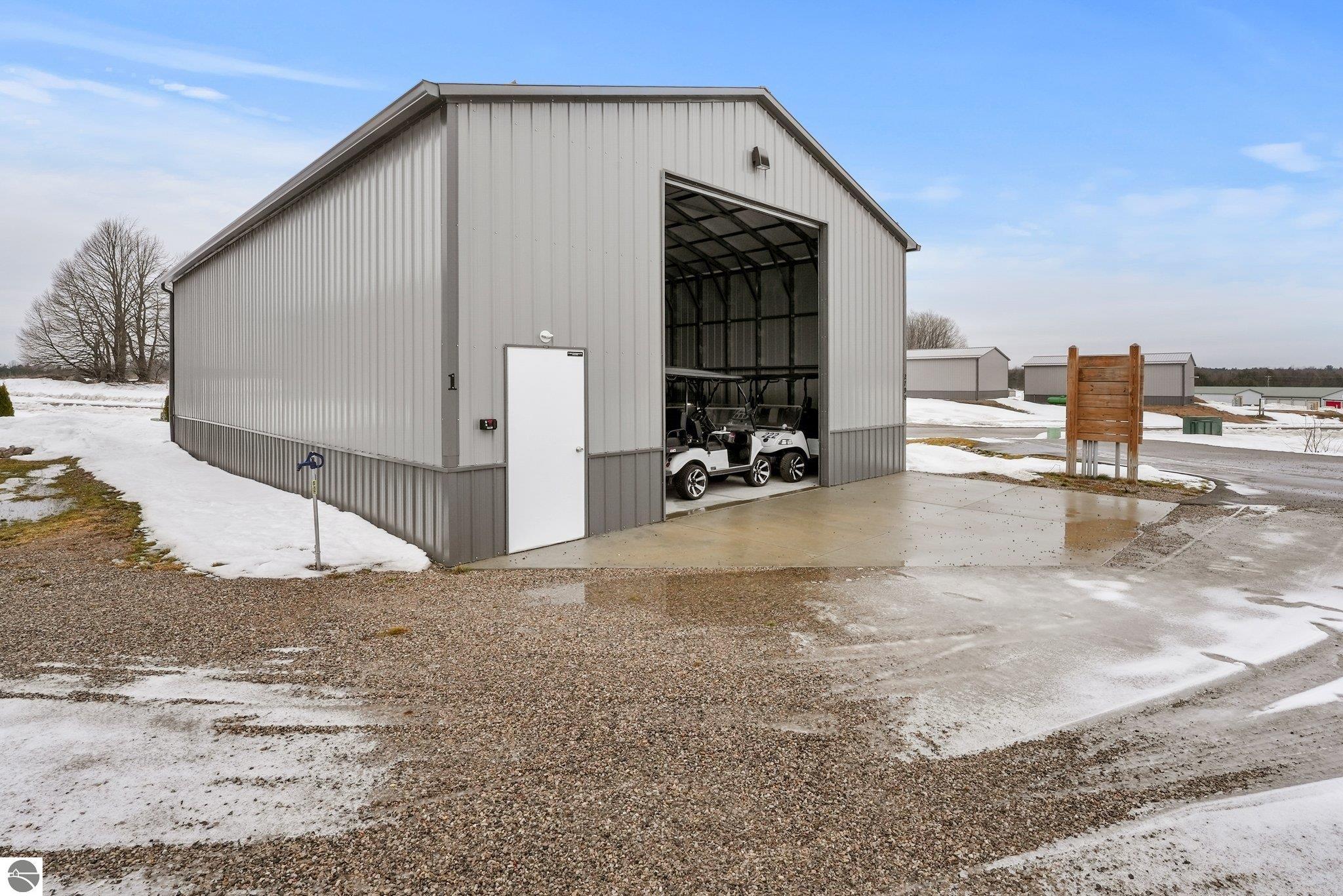 2790 Lynx Lane # 1
