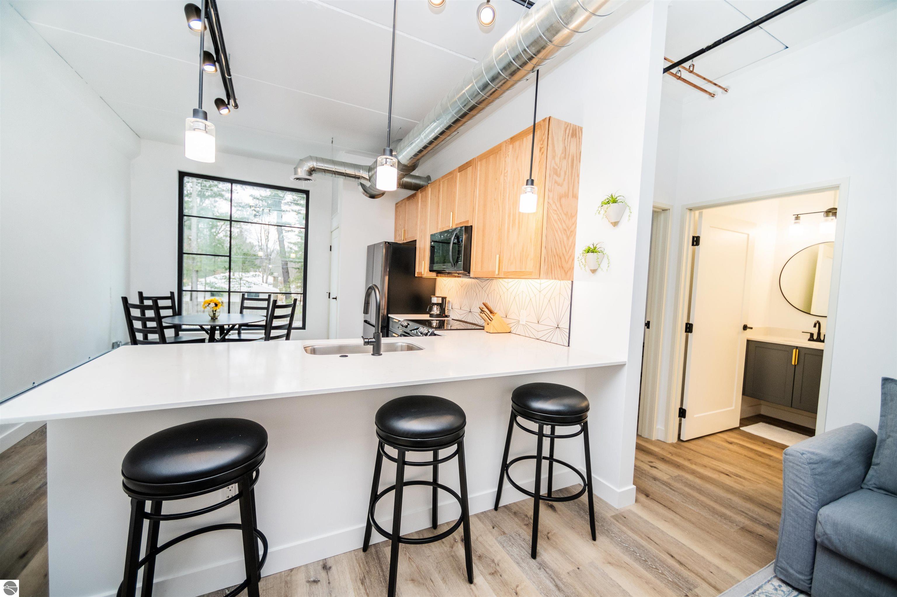 1825 E Eighth Street # 219