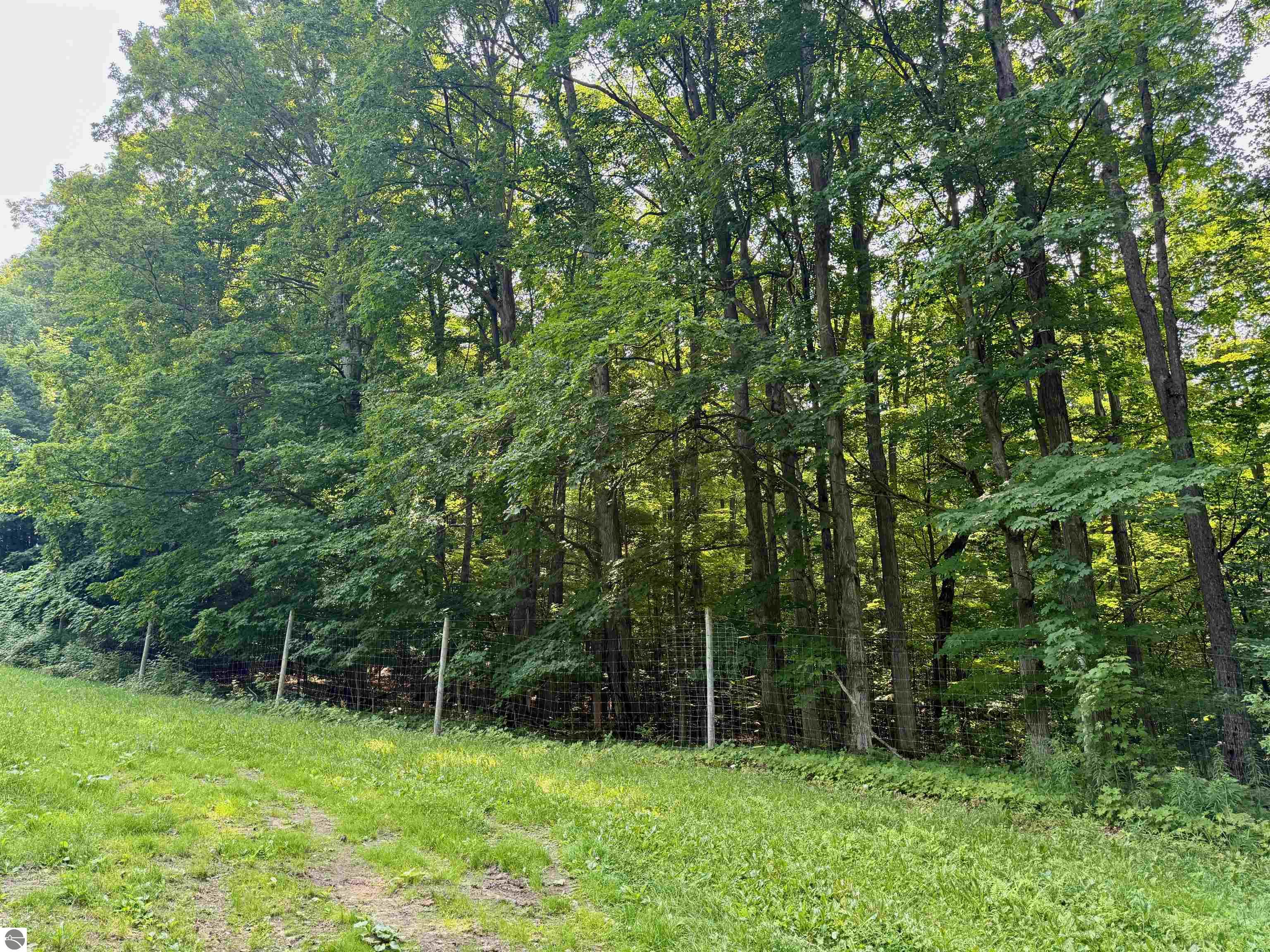 000 E Traverse Highway
