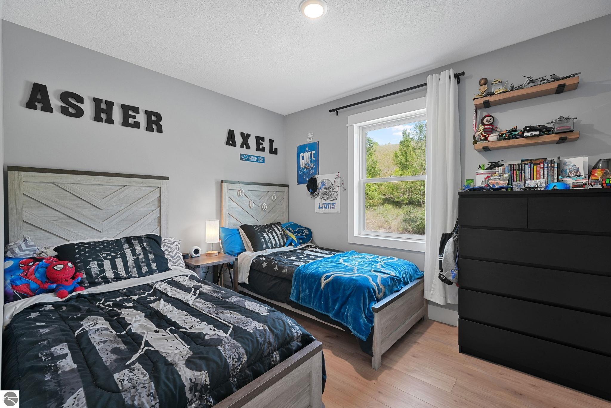 431 Kingsley Ridge Drive