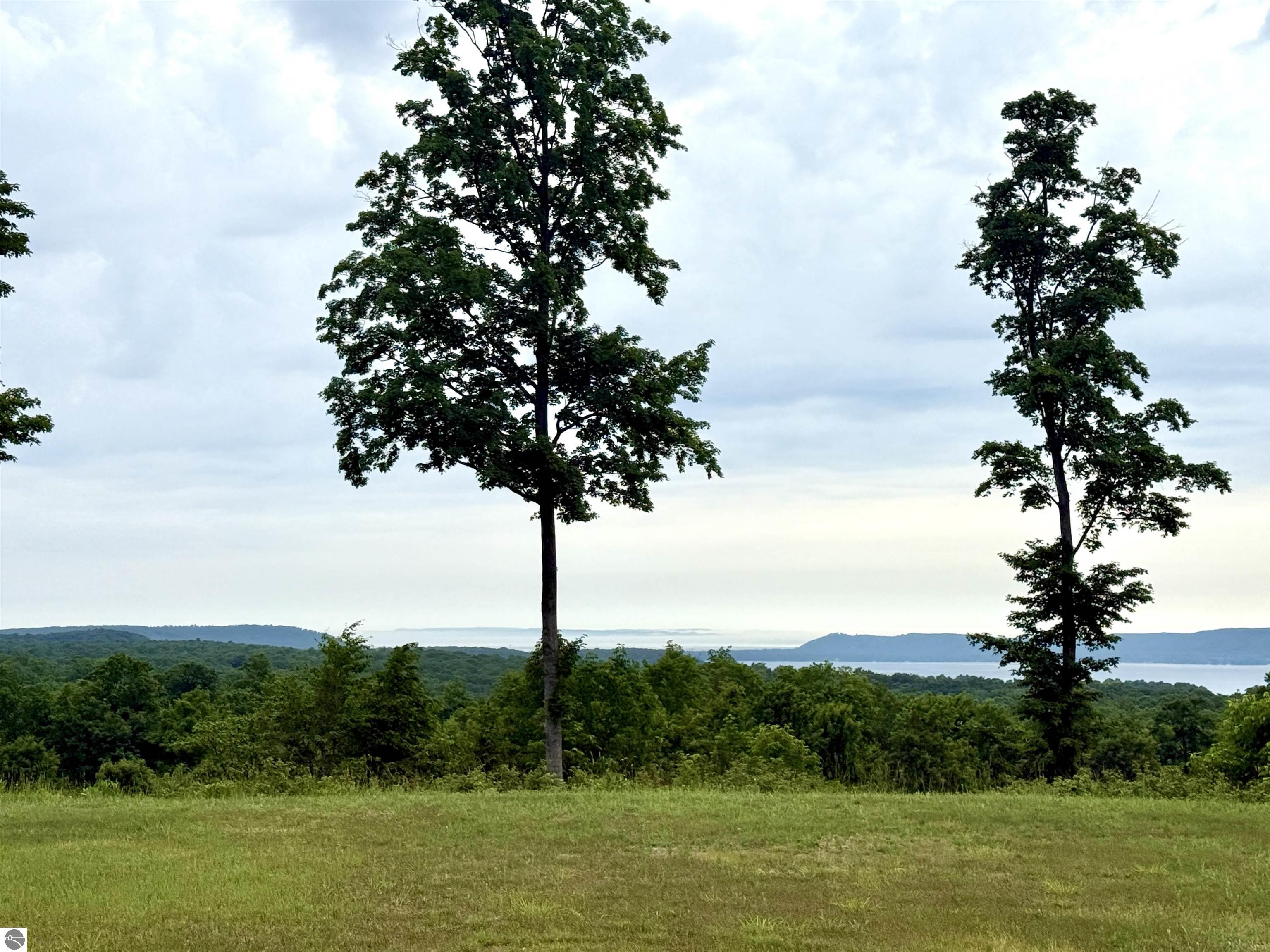 5512 W Timber Wolf Court