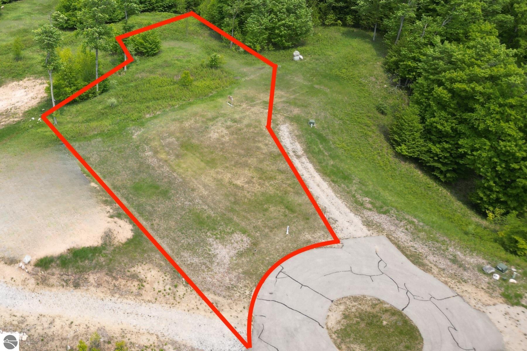 5512 W Timber Wolf Court