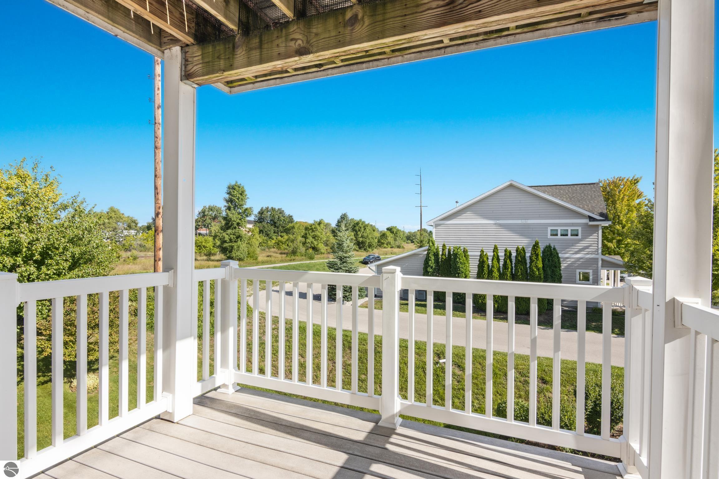 1122 Lake Ridge Drive # 201