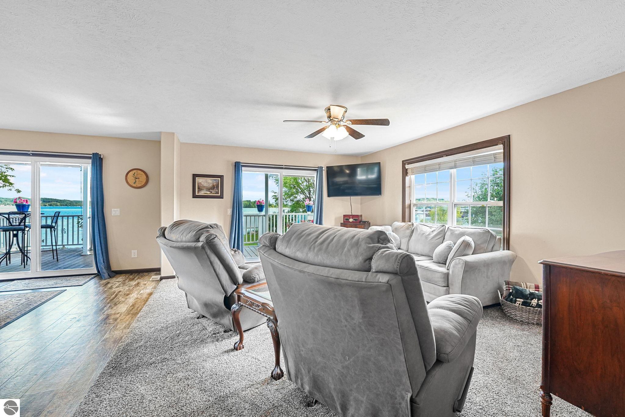 9850 S Perrins Landing Drive