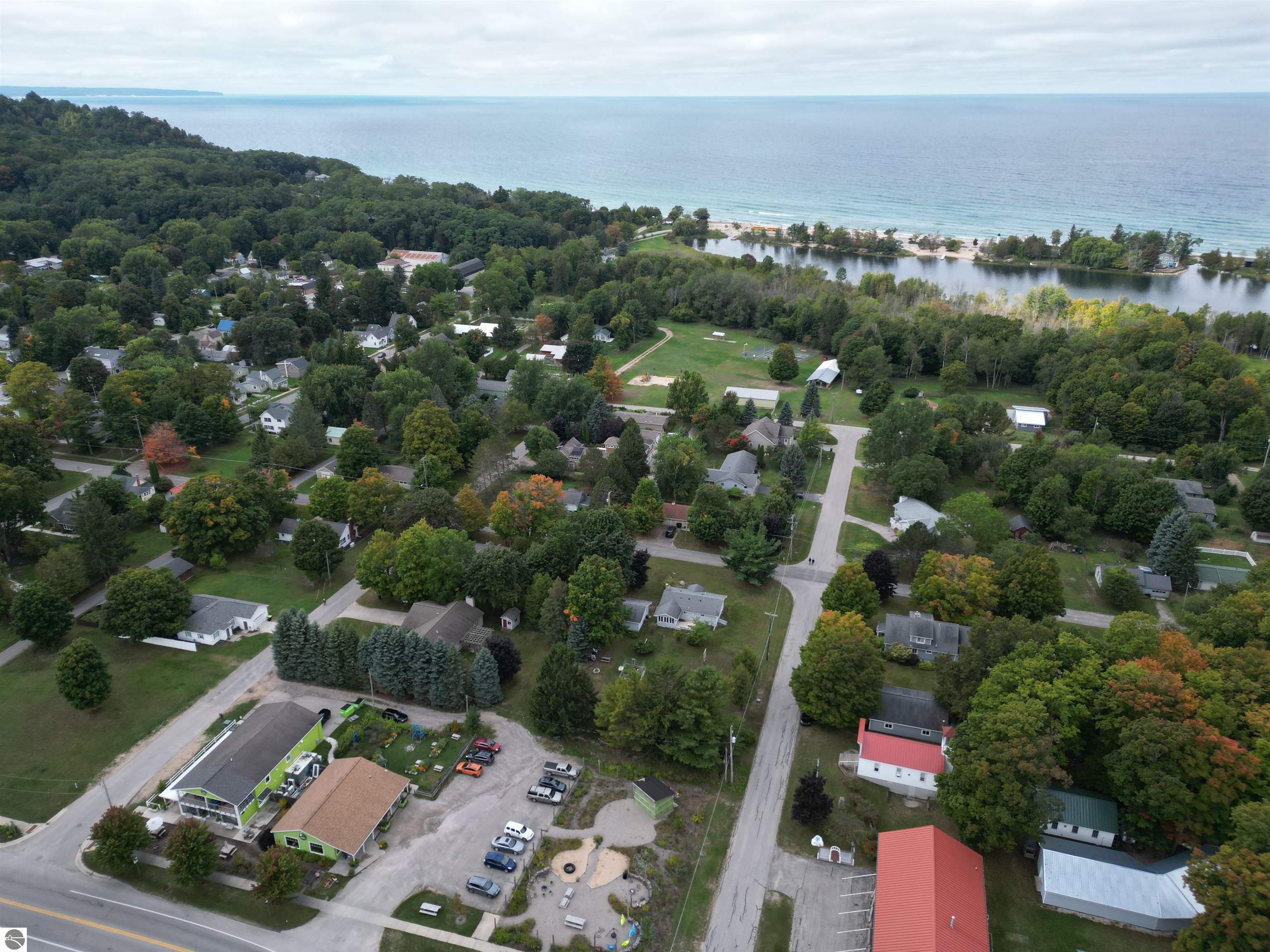 000 S Salisbury Street