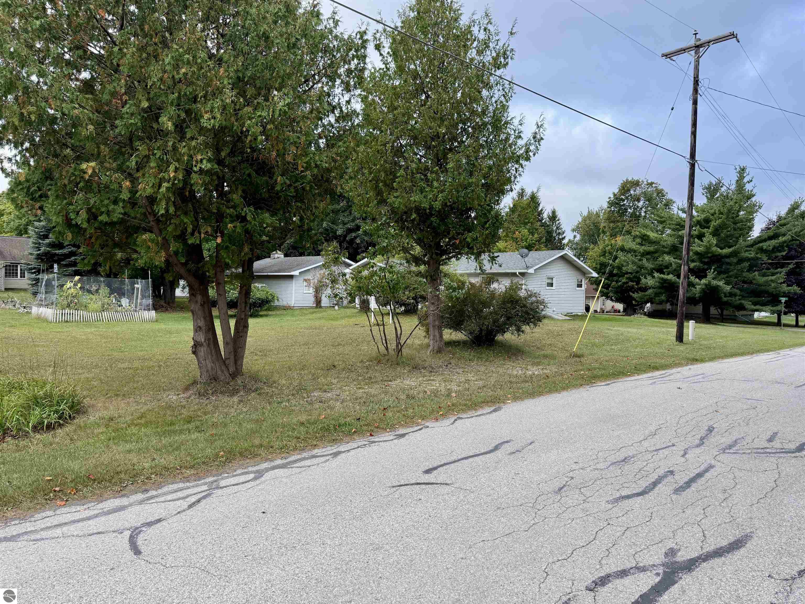 000 S Salisbury Street