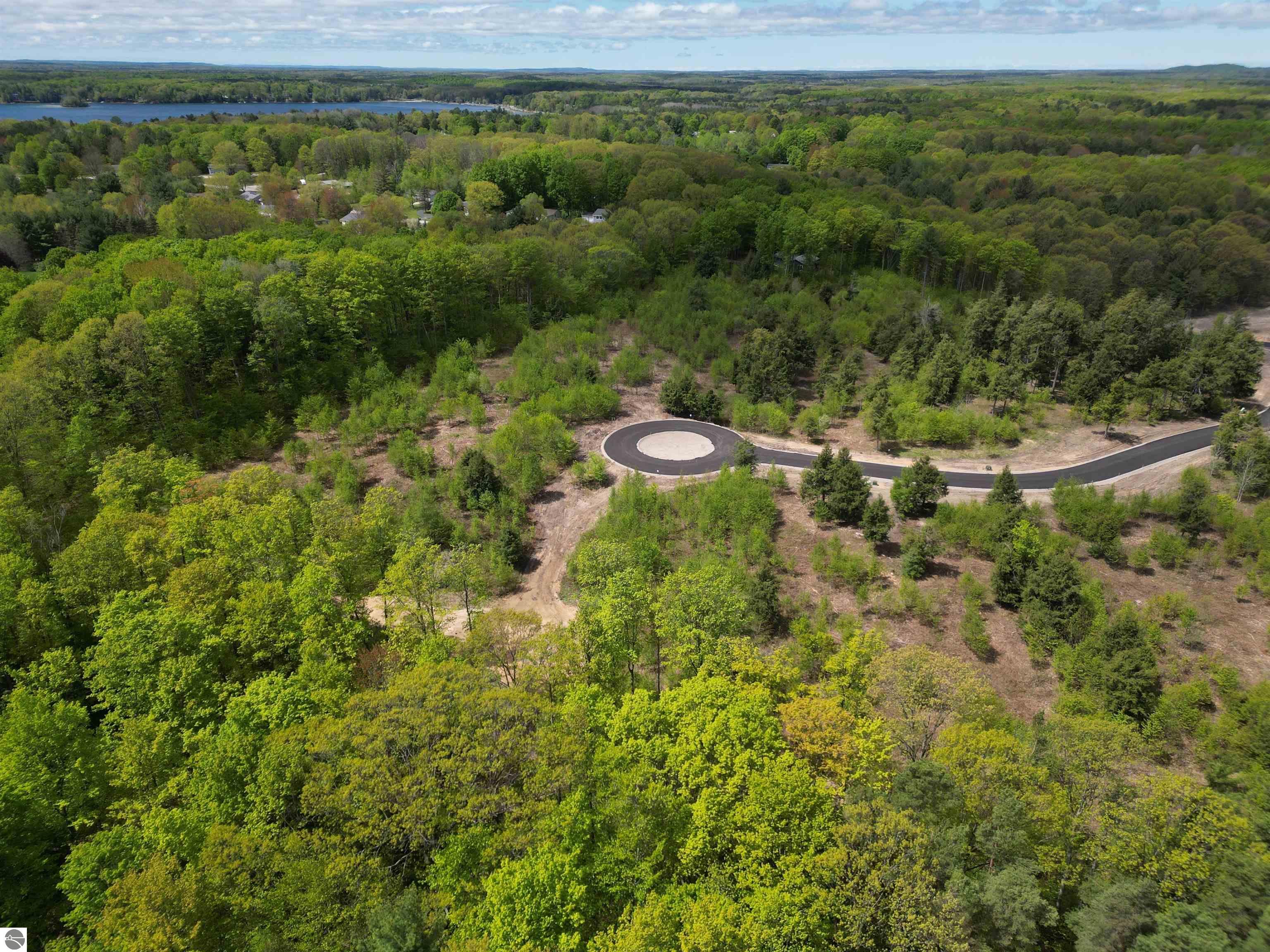 8762 Hemlock Hill Drive