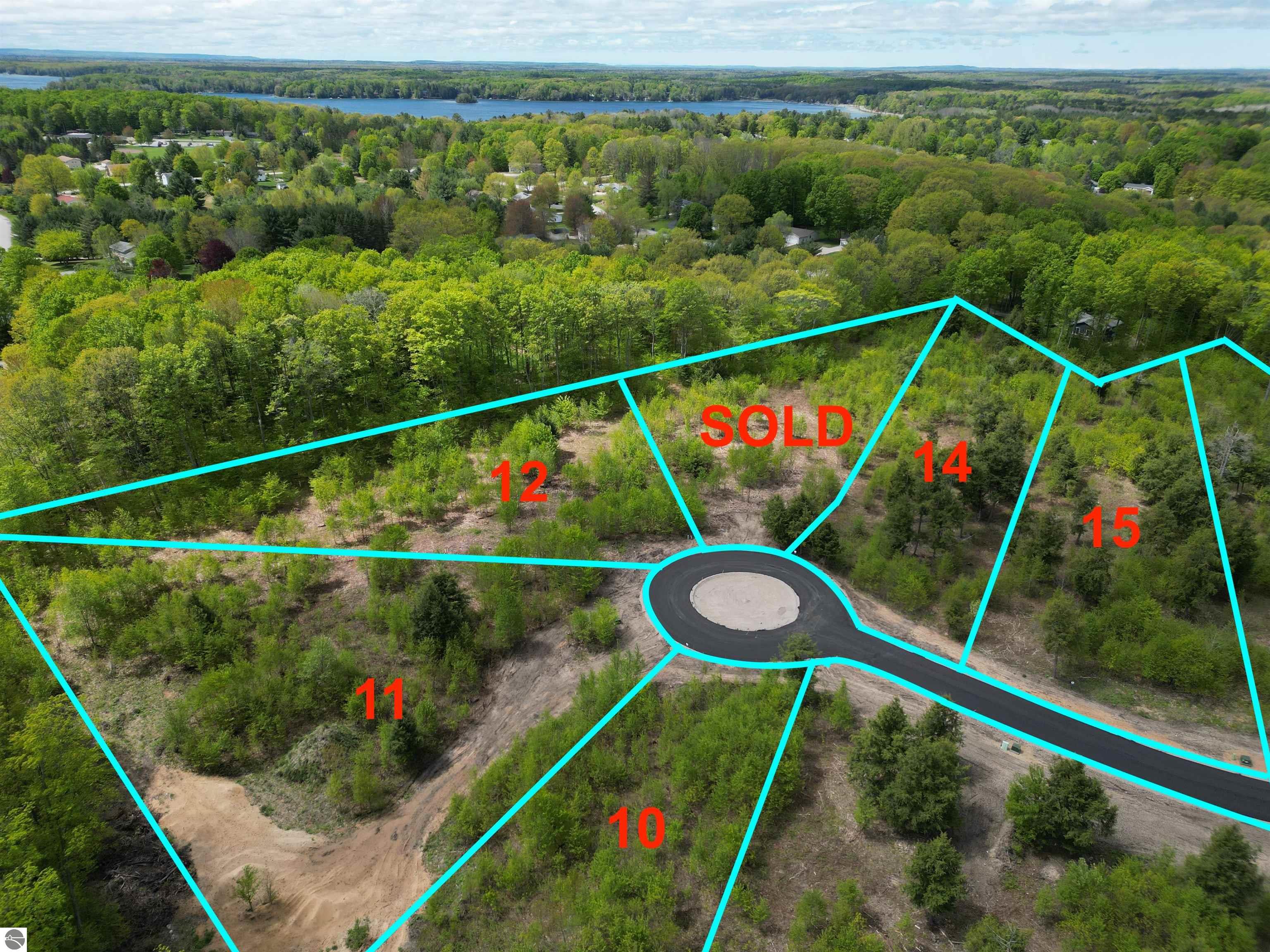 8762 Hemlock Hill Drive