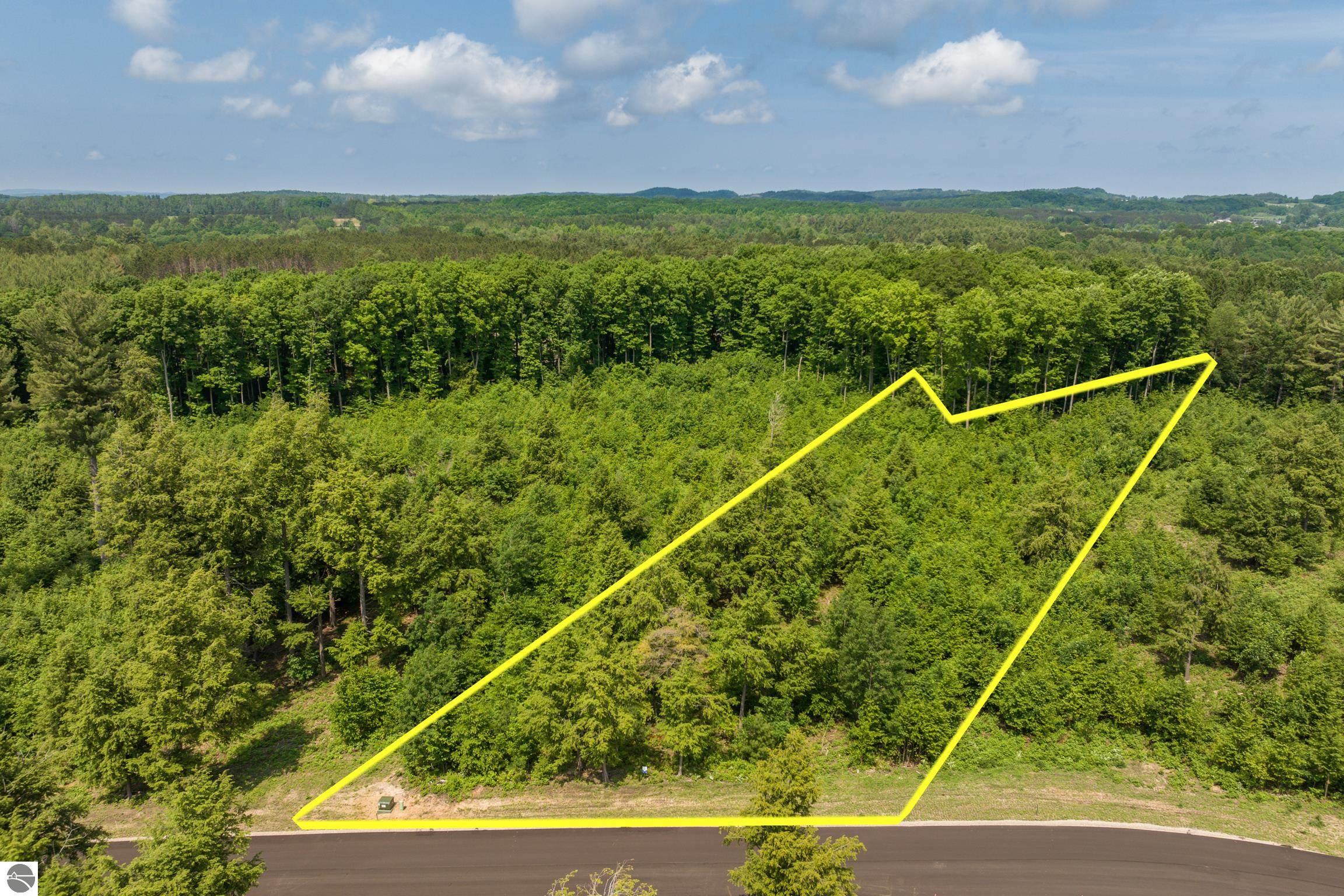 8824 Hemlock Hill Drive