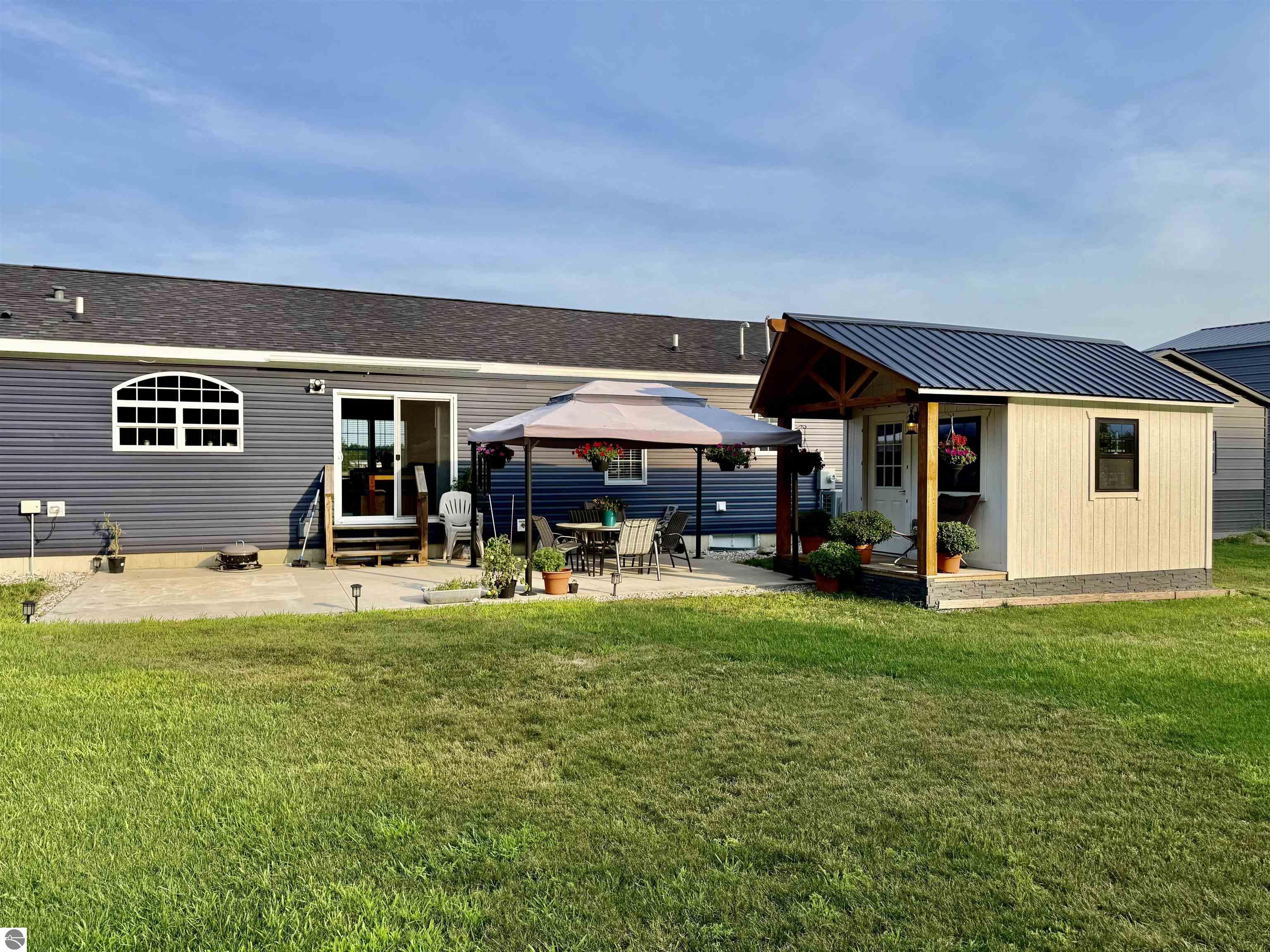 371 SW Grouse Drive