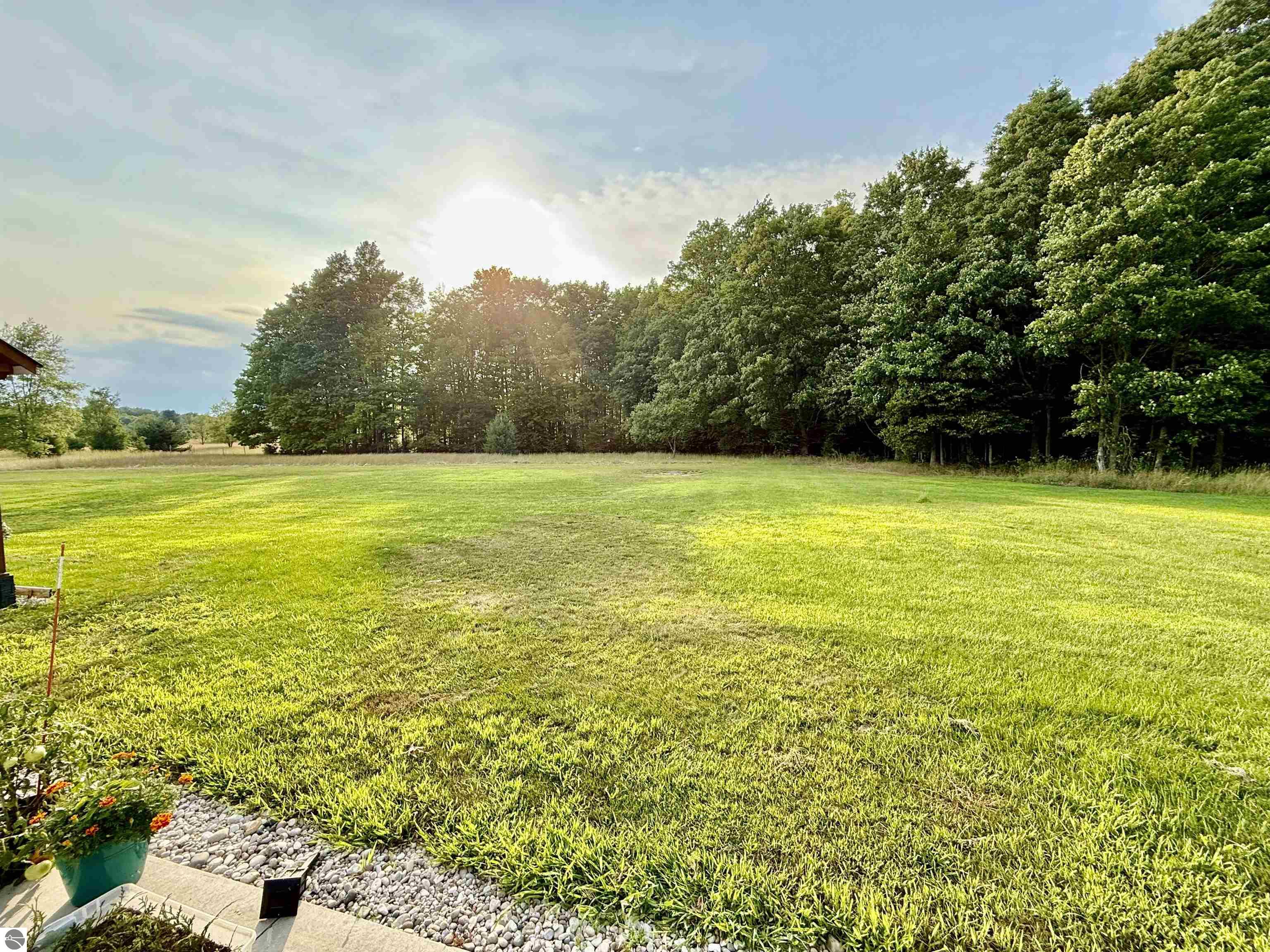 371 SW Grouse Drive