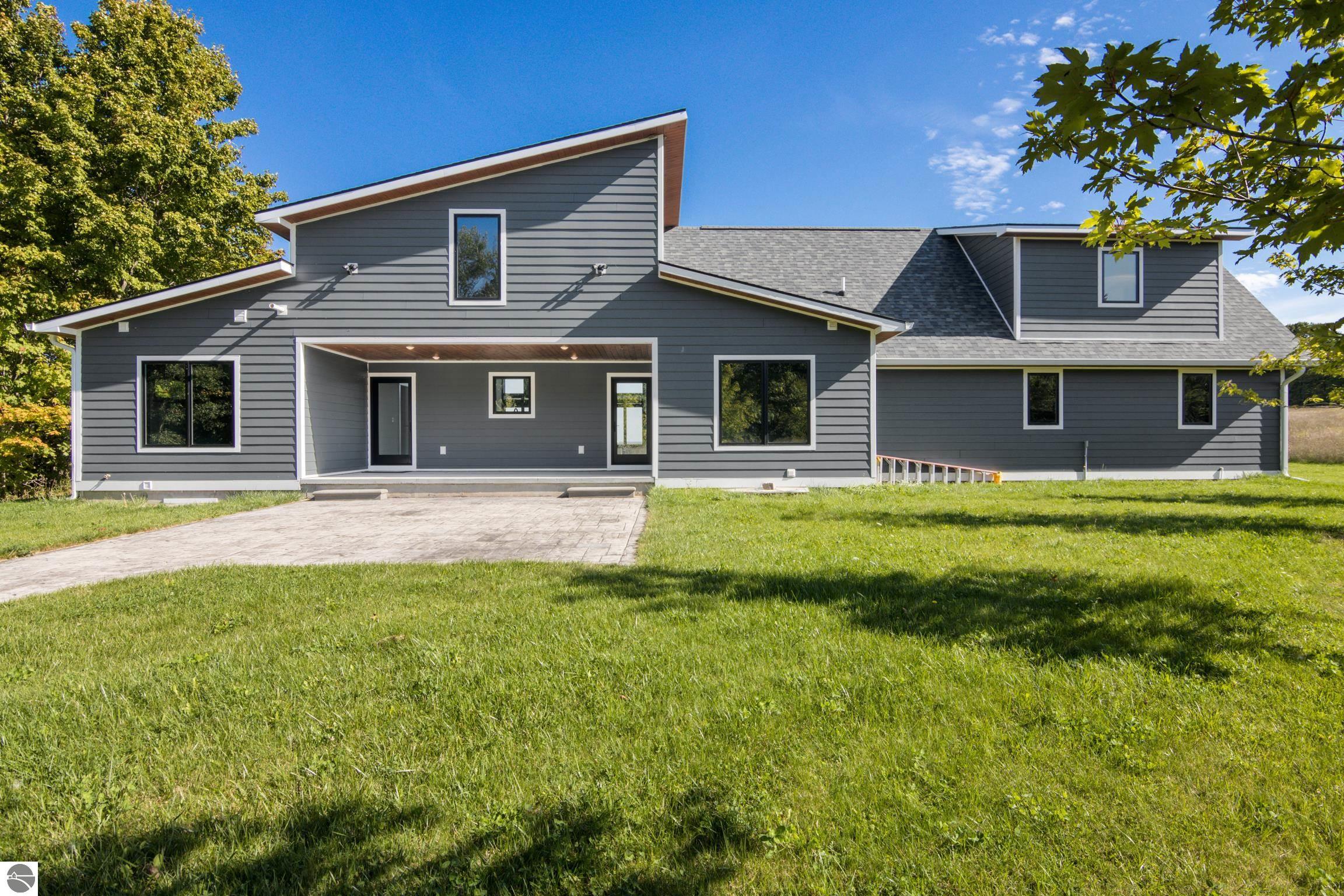 4683 E Water View Drive