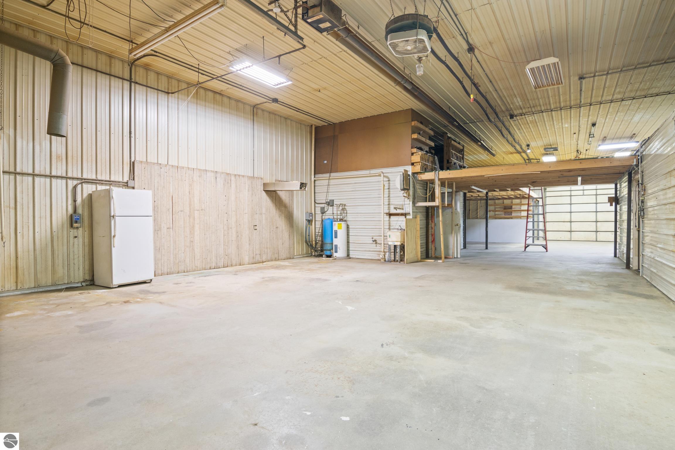 12100 S Plowman Road